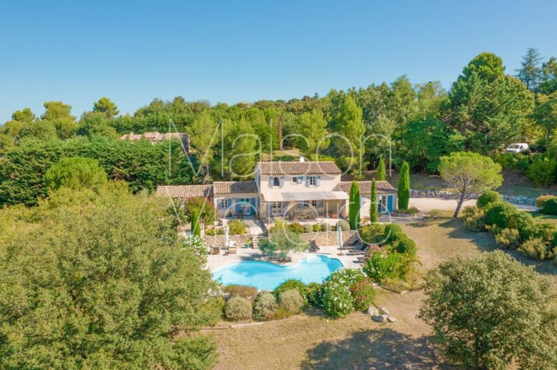 casa en Roussillon, Provence-Alpes-Côte d'Azur 10853405