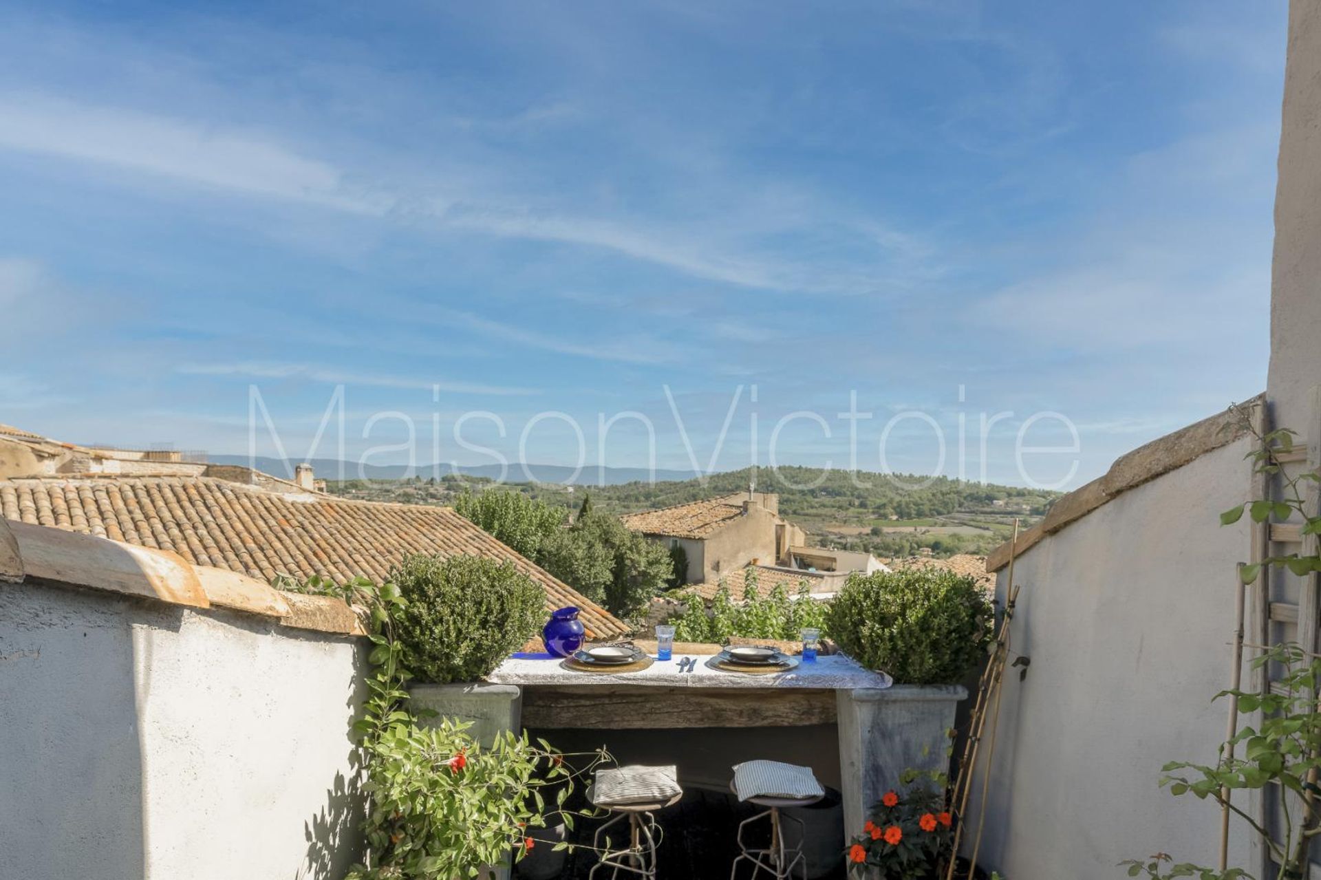 بيت في Goult, Provence-Alpes-Côte d'Azur 10853415