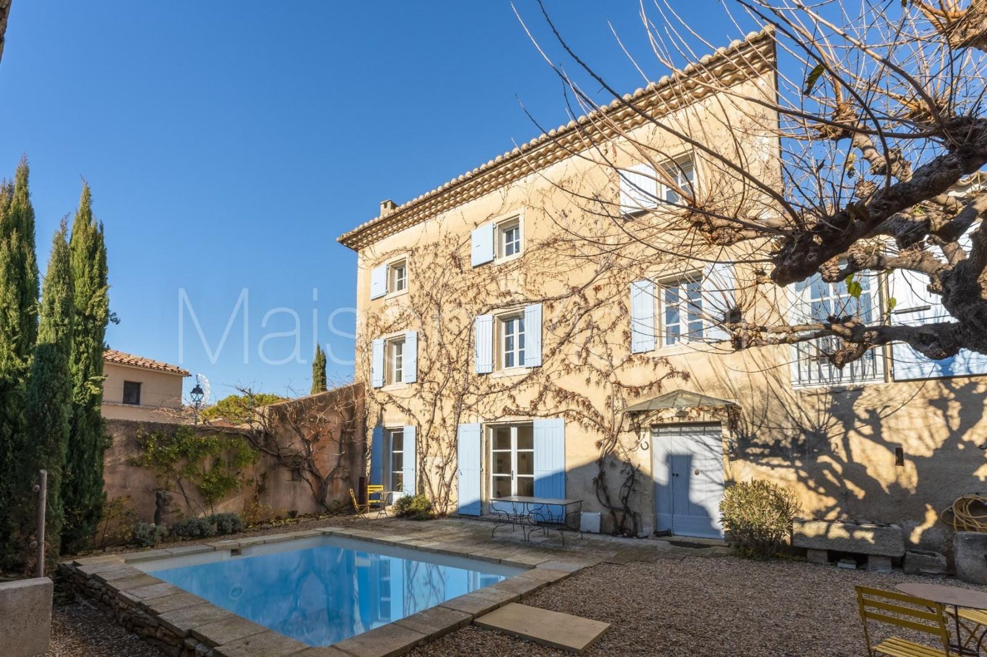 casa en Cabrières-d'Avignon, Provence-Alpes-Côte d'Azur 10853431