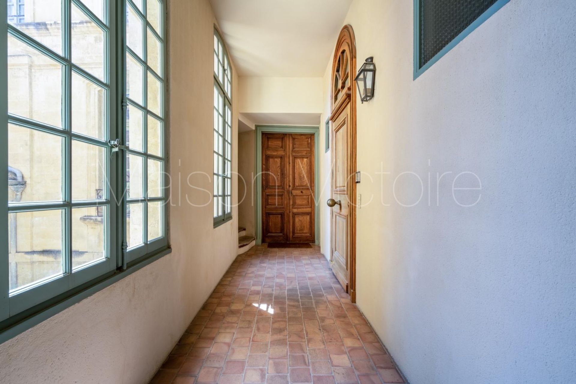 House in Avignon,  10853500