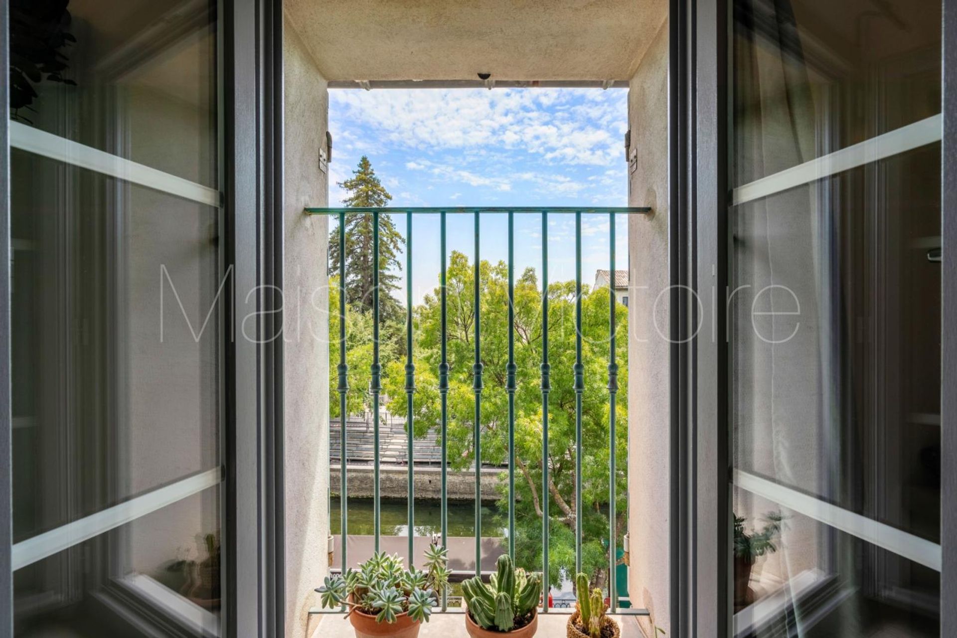 Будинок в L'Isle-sur-la-Sorgue, Provence-Alpes-Côte d'Azur 10853509