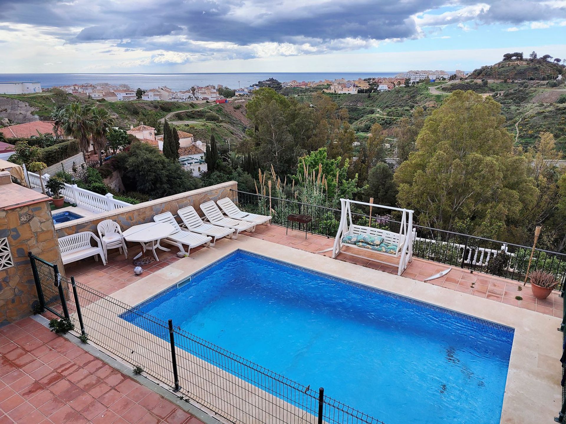 rumah dalam Benalmádena, Andalusia 10853516