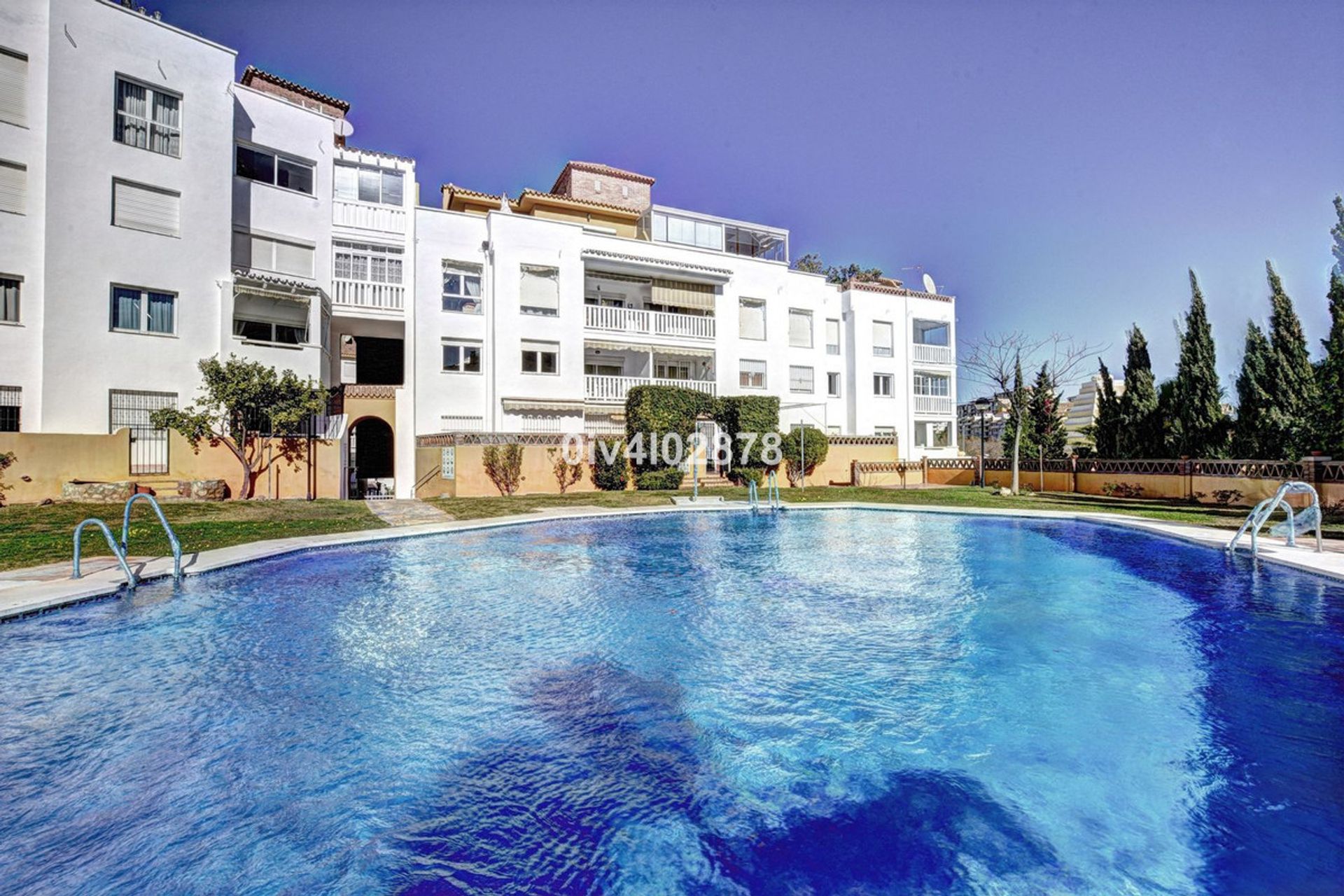 Condominio en Arroyo de la Miel, Andalucía 10853694