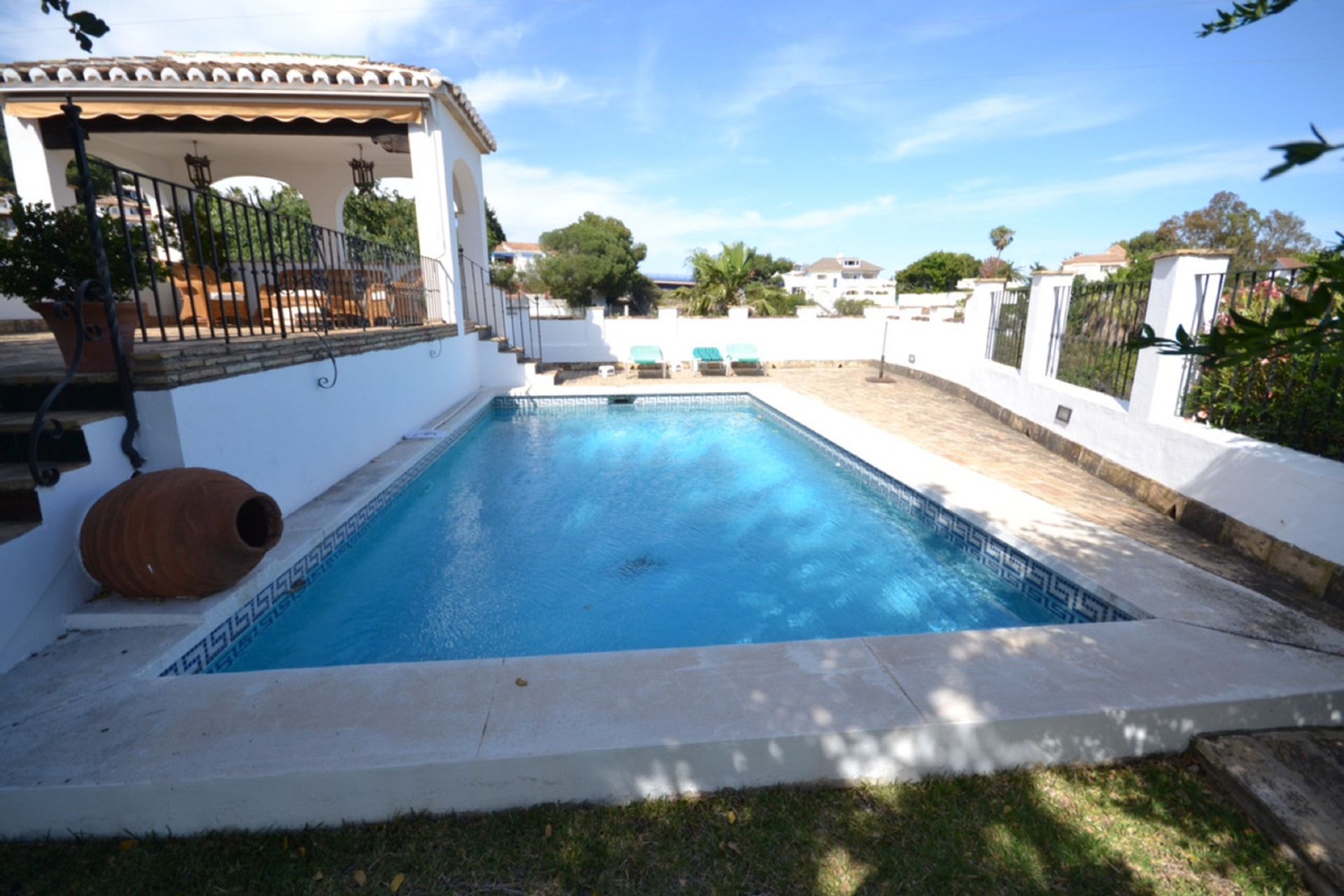 rumah dalam Arroyo de la Miel, Andalusia 10853876