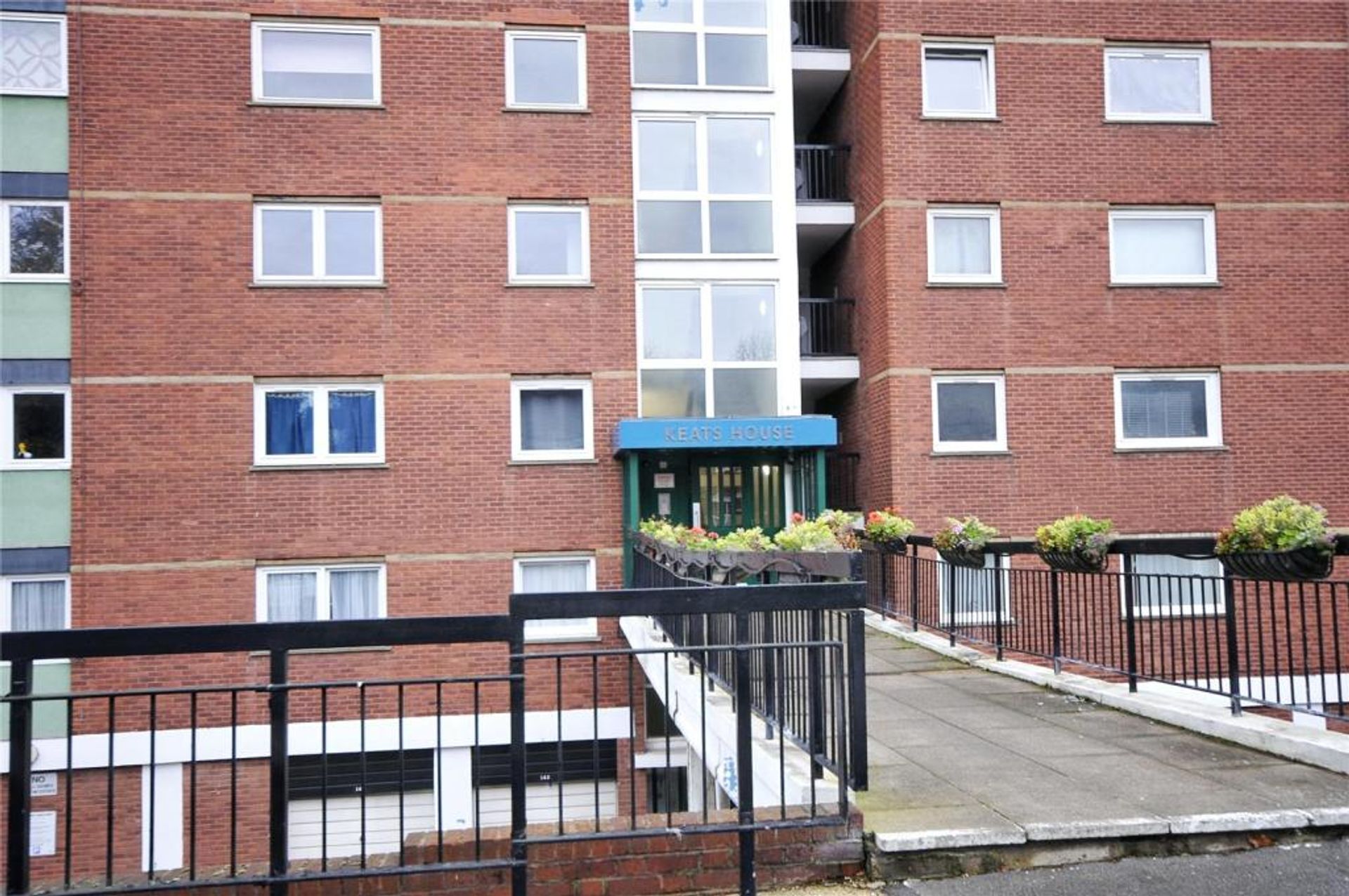 Condominium in Beckenham, Bromley 10854030