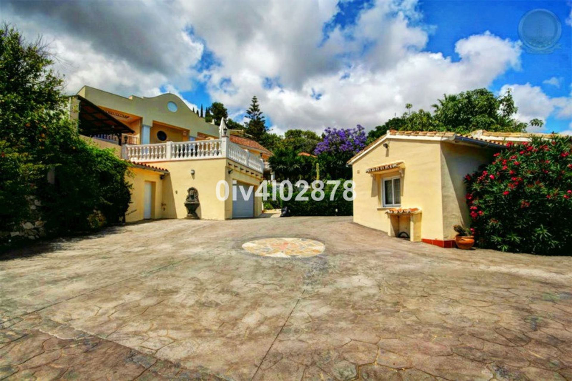 House in Arroyo de la Miel, Andalusia 10854077