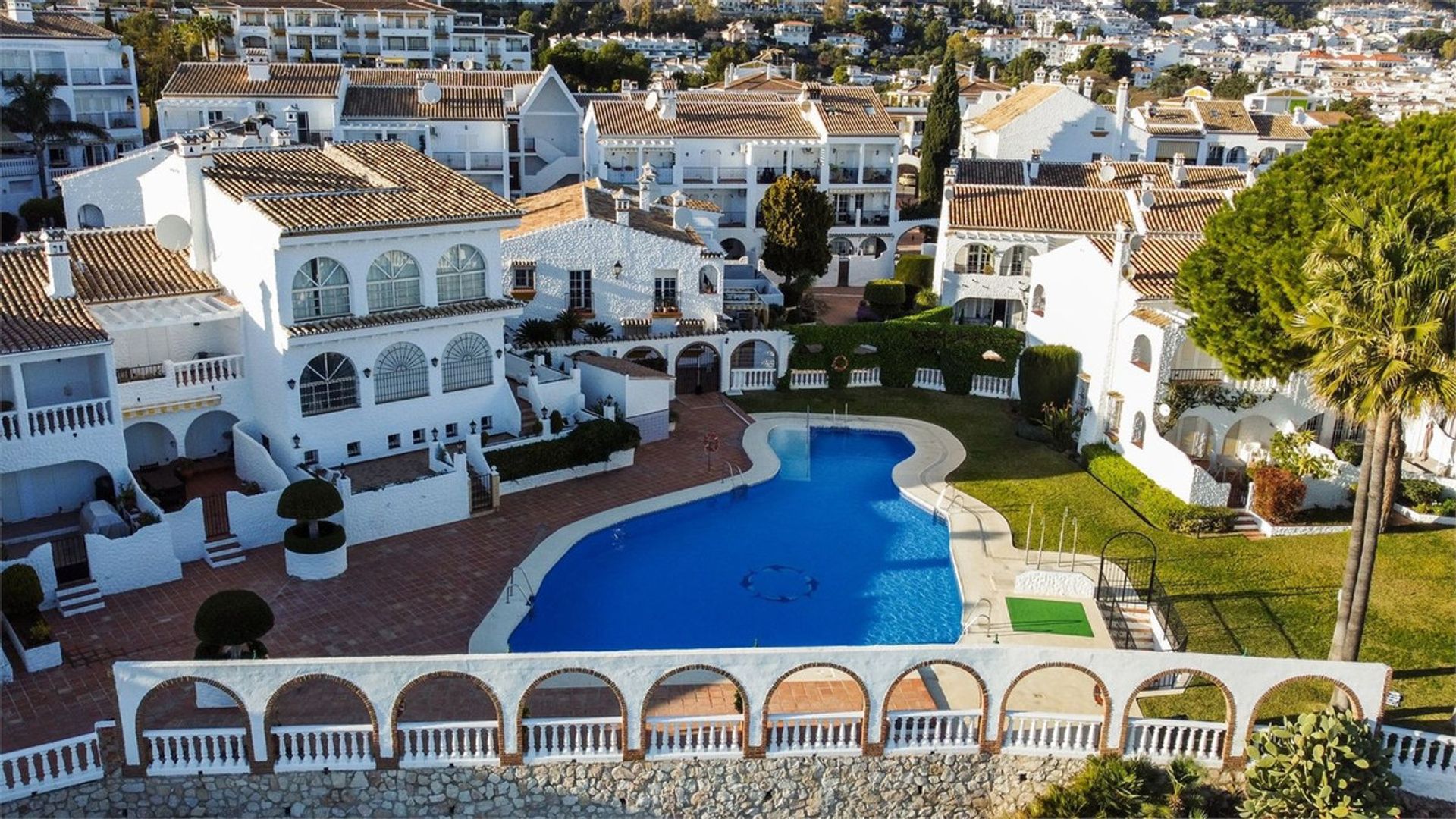 Huis in Benalmádena, Andalucía 10854121