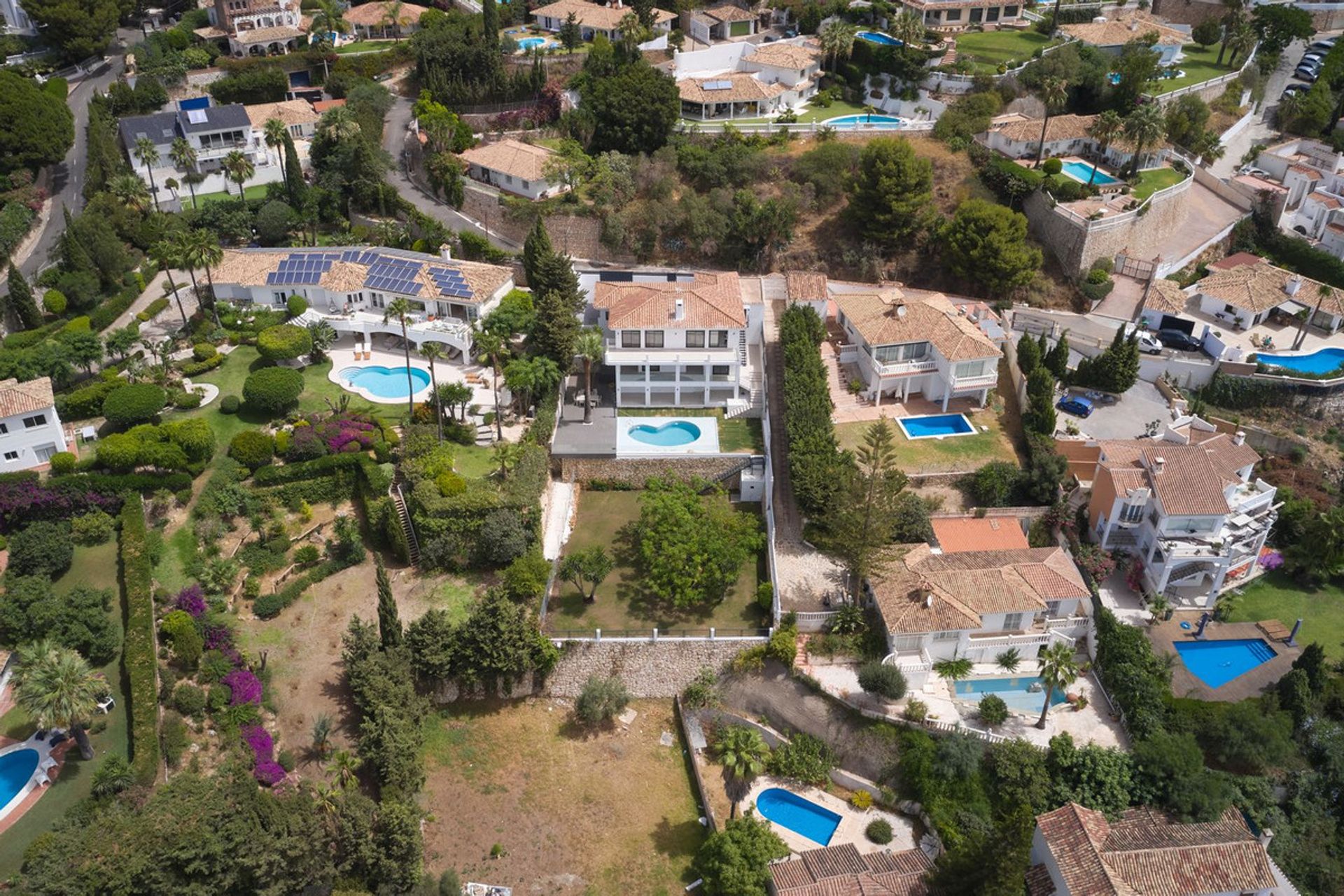 rumah dalam Benalmádena, Andalusia 10854136