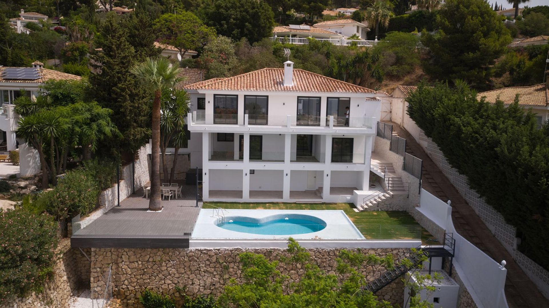 House in Benalmádena, Andalusia 10854136