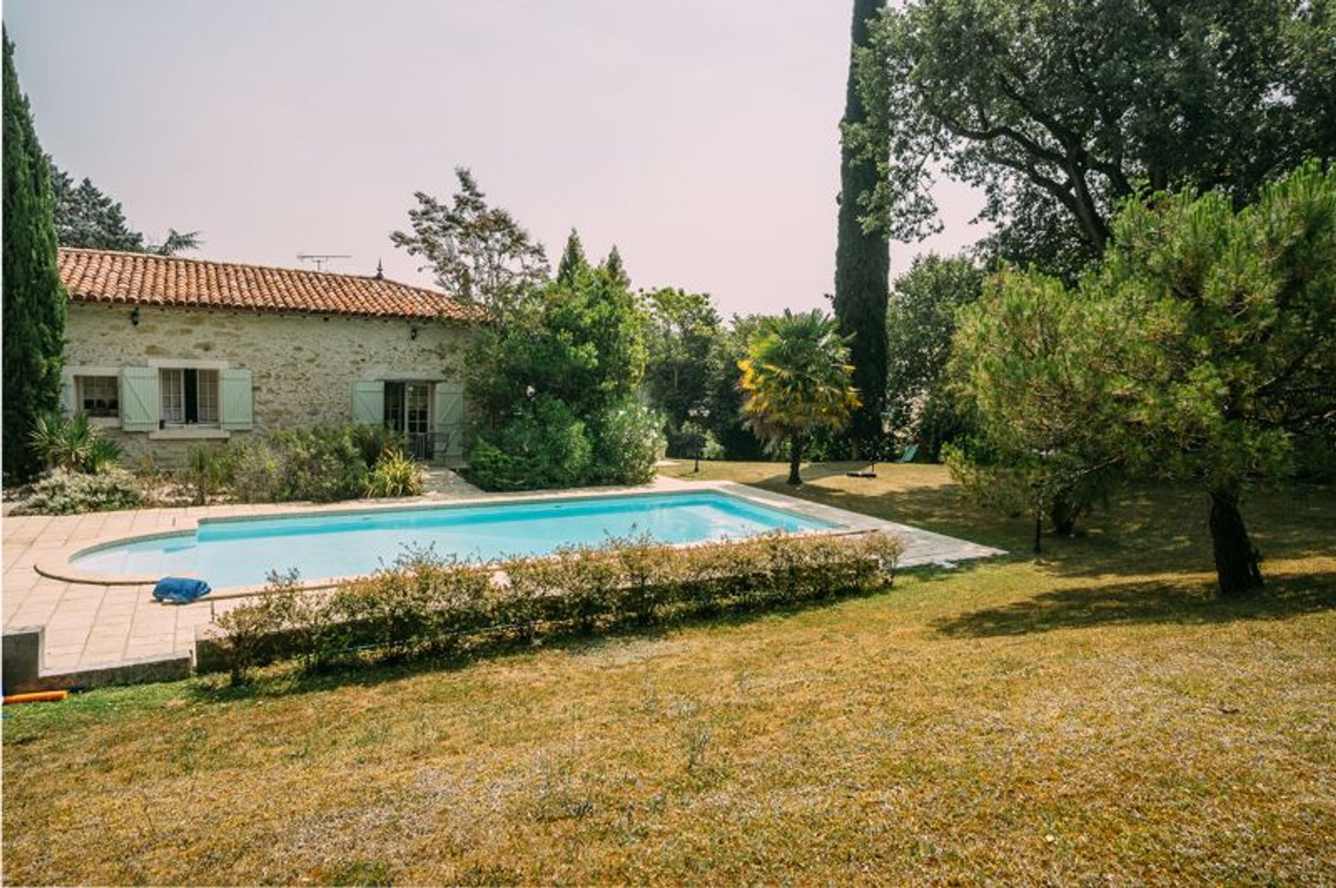 House in Auch, Occitanie 10854274