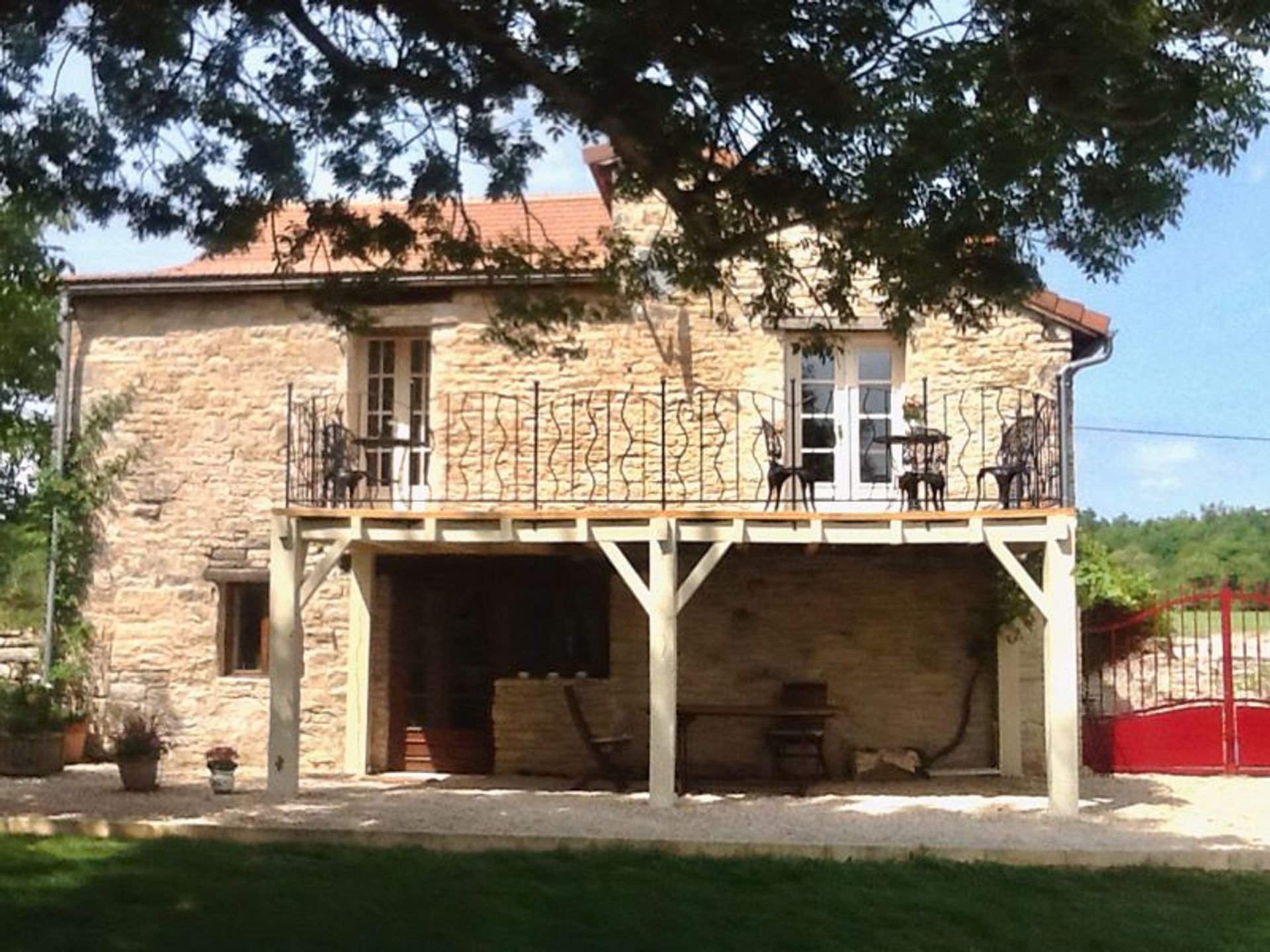 Talo sisään Puylagarde, Occitanie 10854334