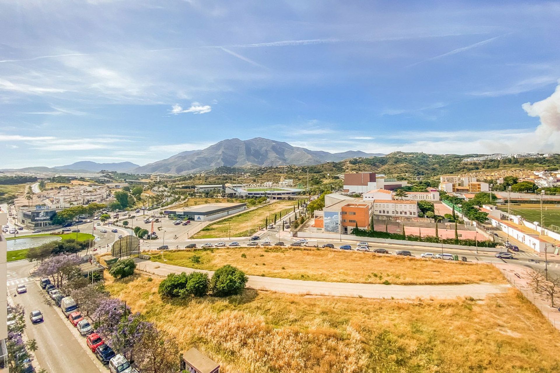 Condominium in Estepona, Andalucía 10854661