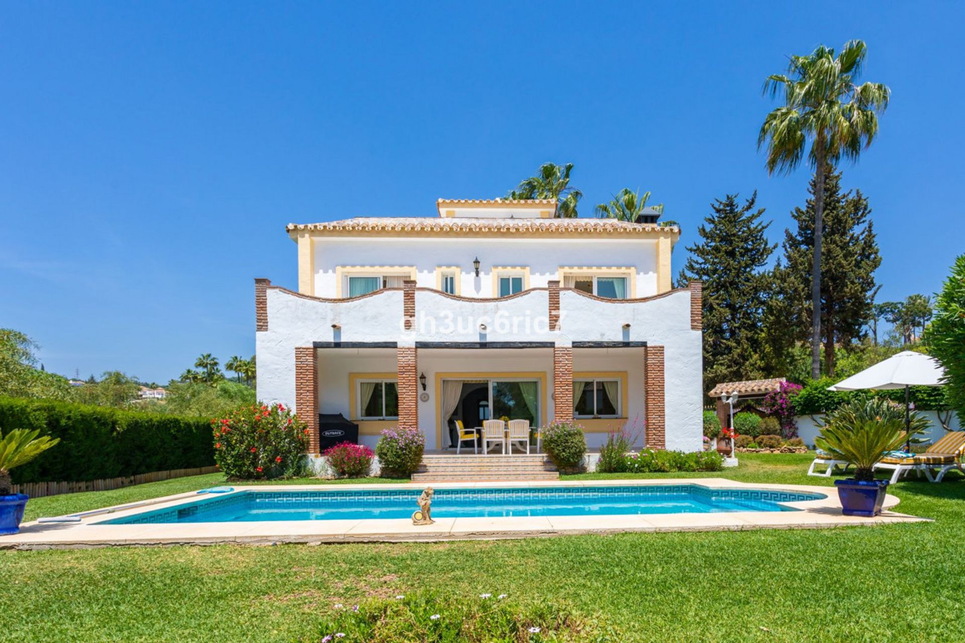 Casa nel Fuengirola, Andalusia 10854821