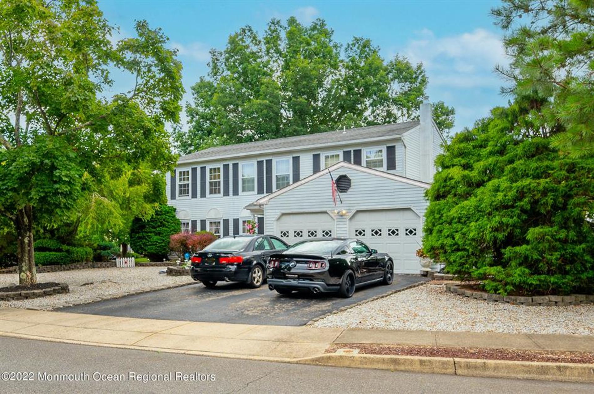 House in Bamberry Estates, New Jersey 10855310