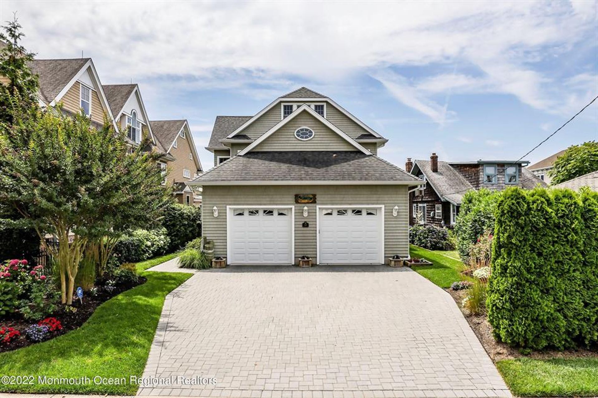 House in Avon-by-the-Sea, New Jersey 10855392