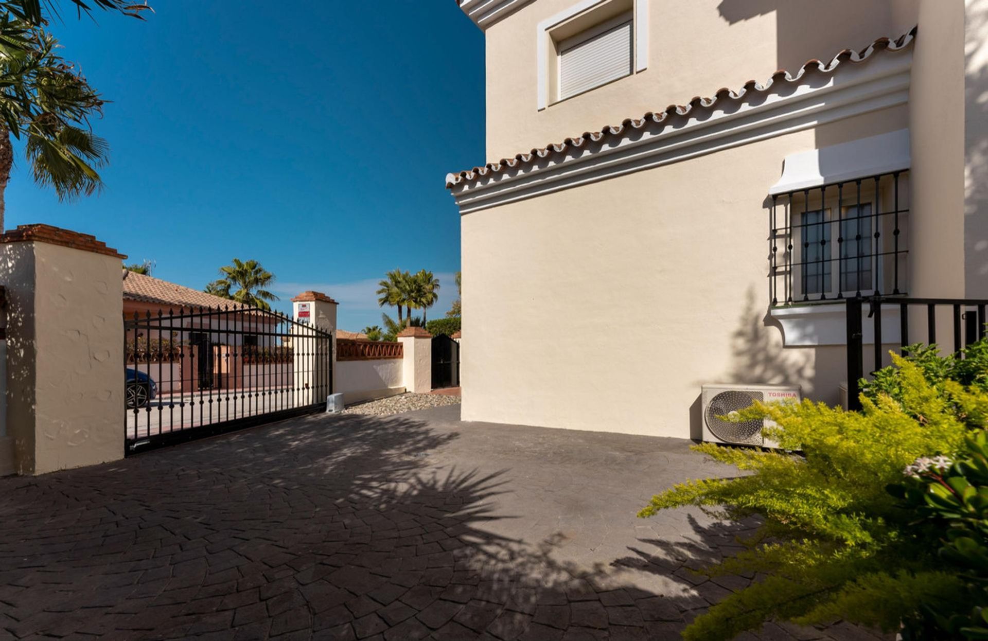 House in Coín, Andalusia 10855758