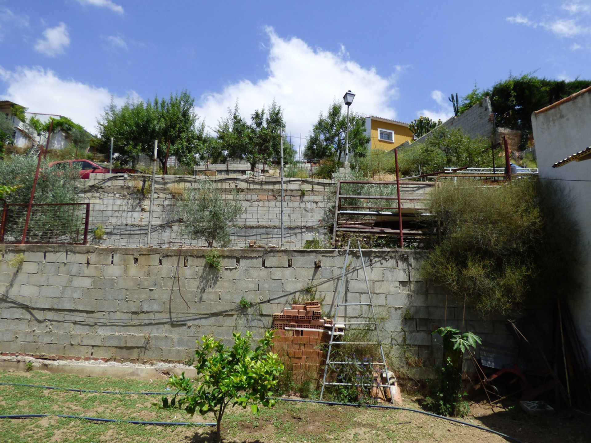 Tanah dalam El Hornillo, Castile and León 10856274