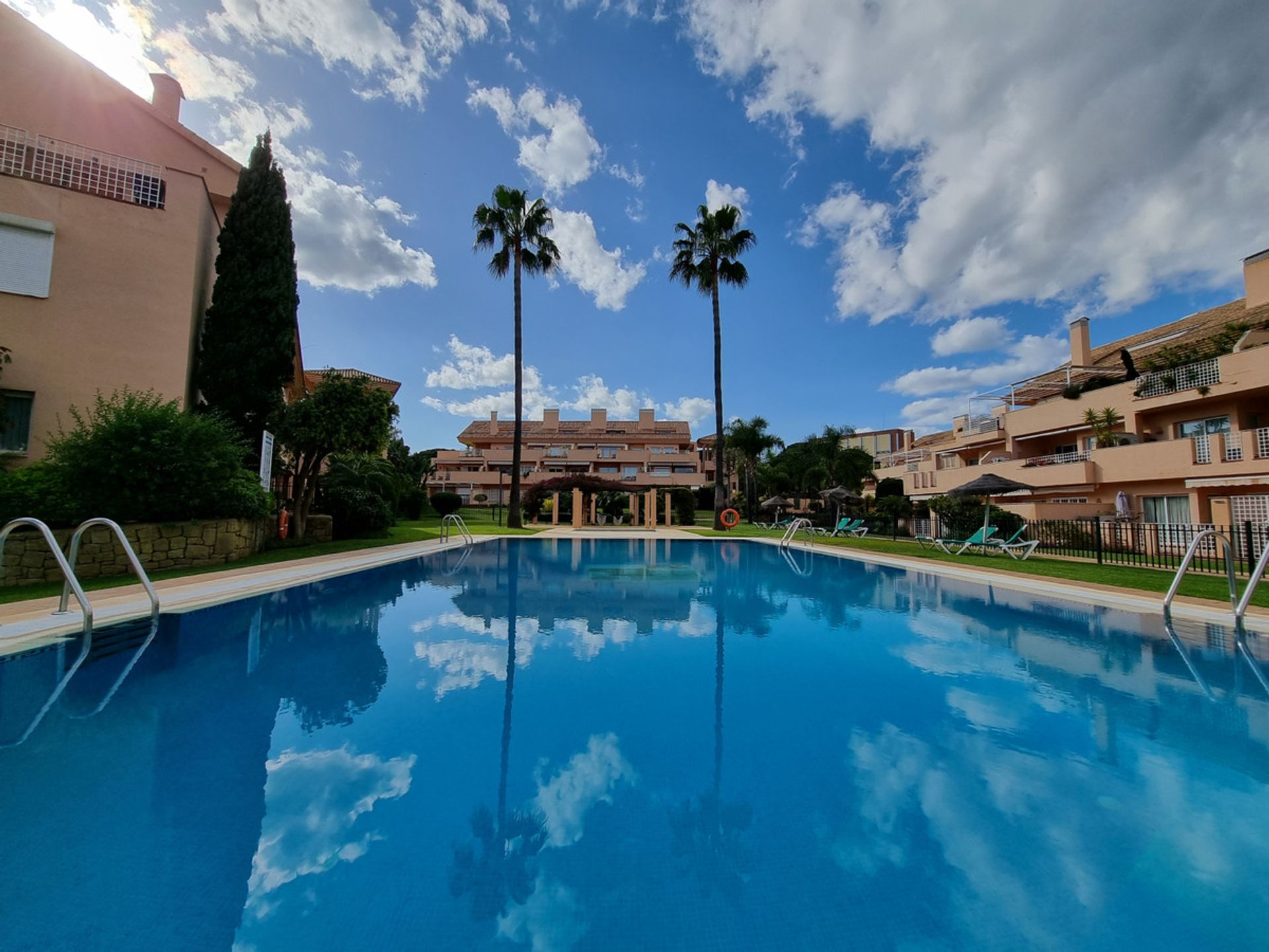 Condominium dans Marbella, Andalucía 10856573