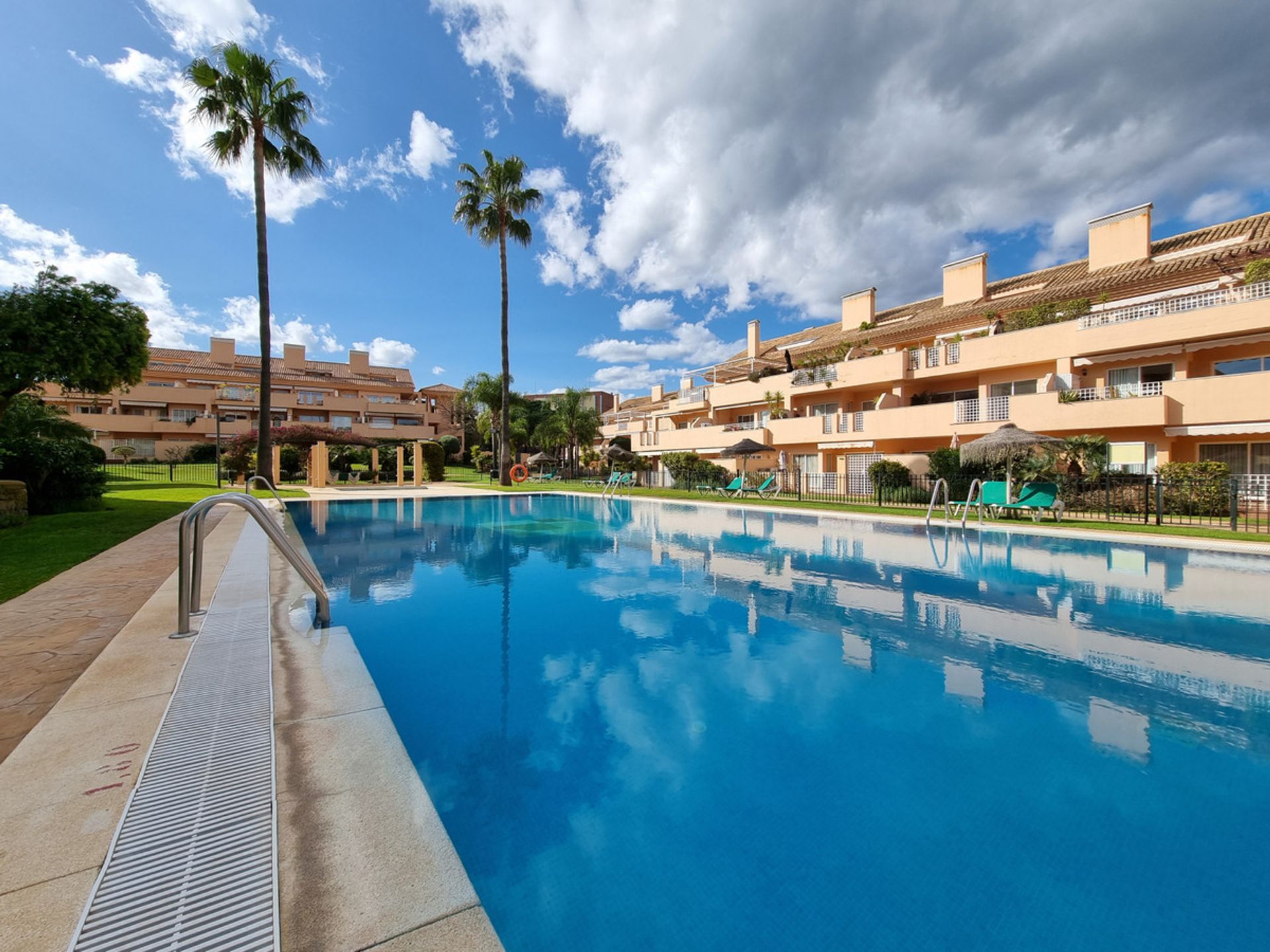 Condominium dans Marbella, Andalucía 10856573