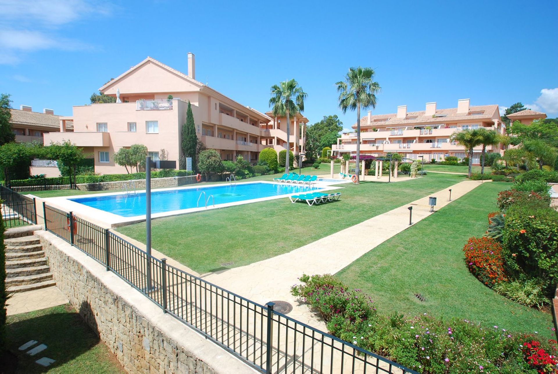 Condominio en Marbella, Andalucía 10856625