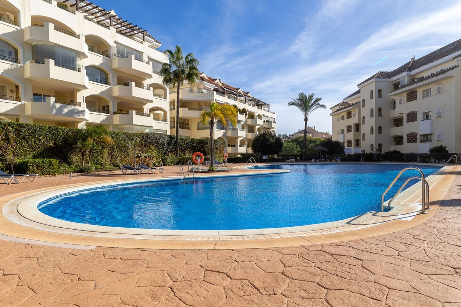 Osakehuoneisto sisään Marbella, Andalucía 10856700