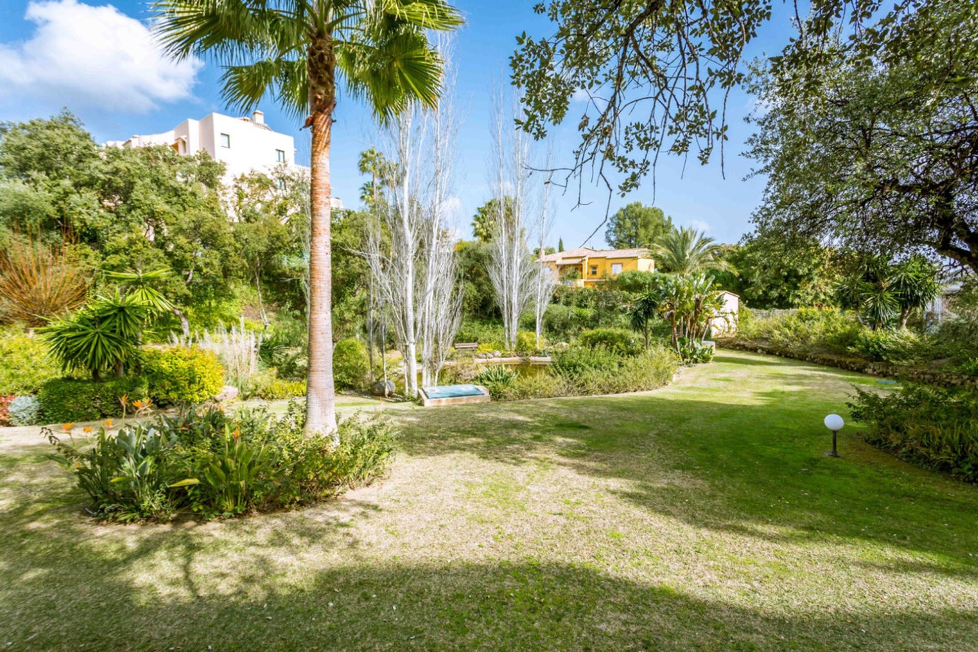 loger dans Marbella, Andalucía 10856756