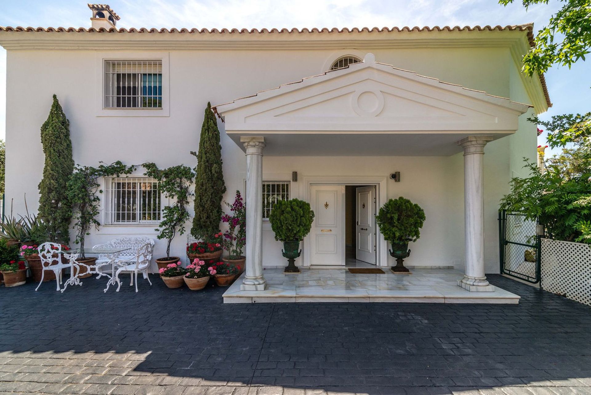 rumah dalam Marbella, Andalucía 10856871