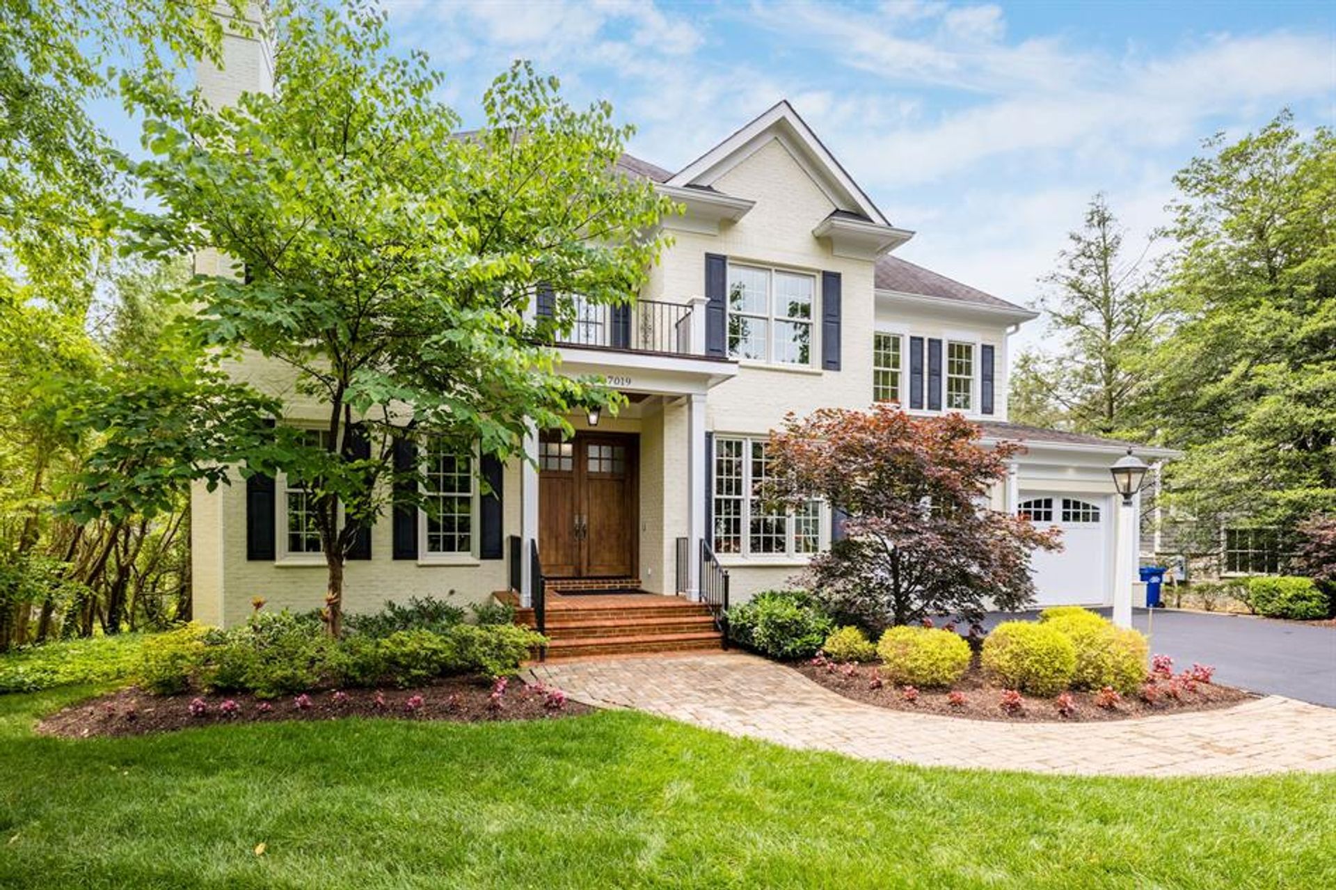 House in McLean, Virginia 10857355