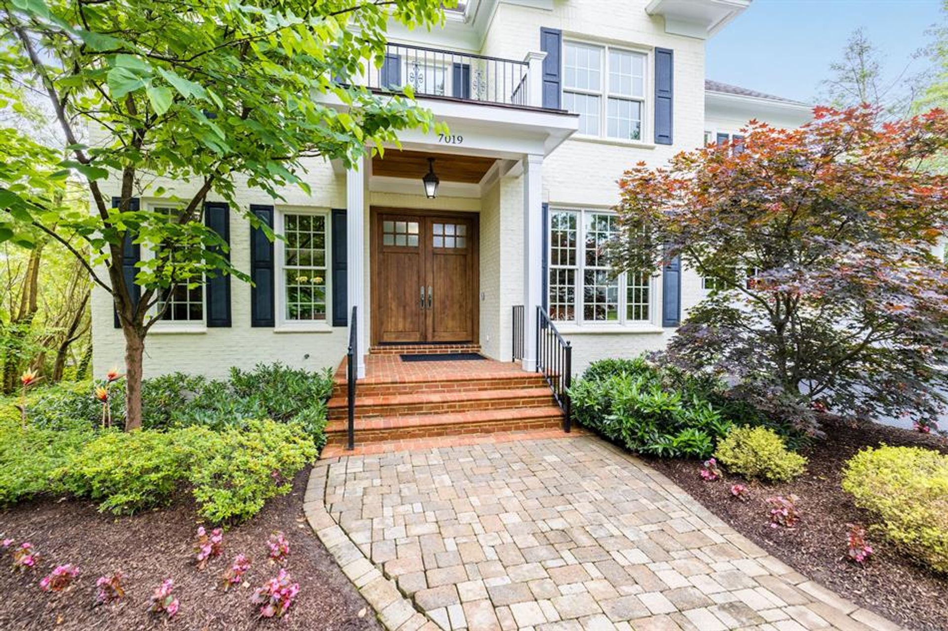 House in McLean, Virginia 10857355