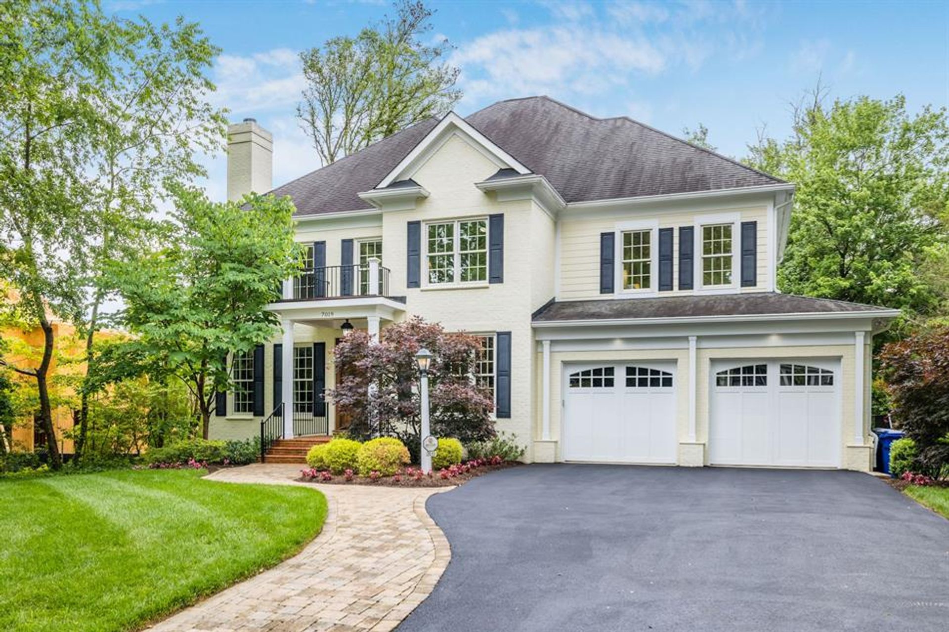 House in McLean, Virginia 10857355