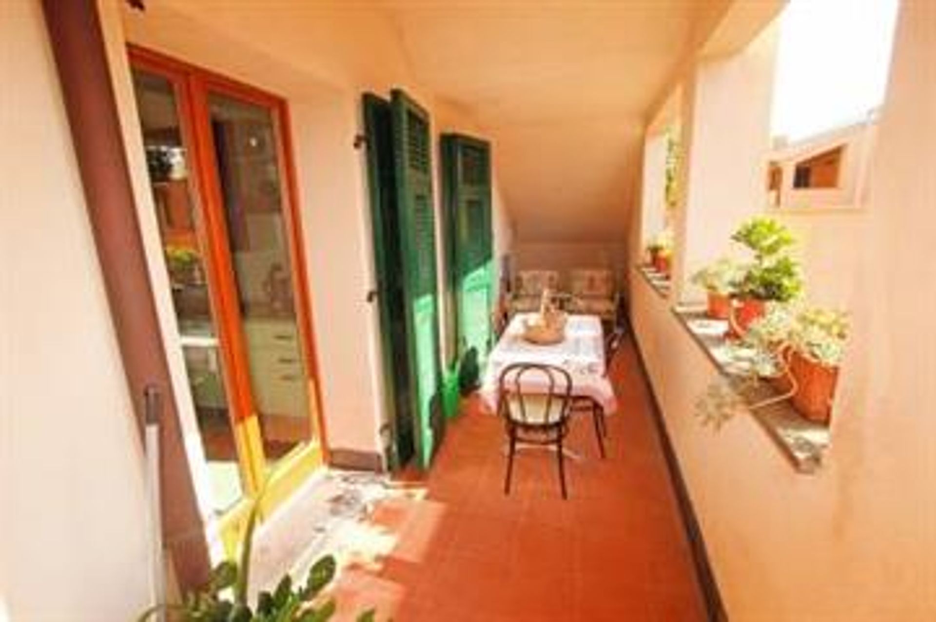 Condominium dans Cogoleto, Ligurie 10857376