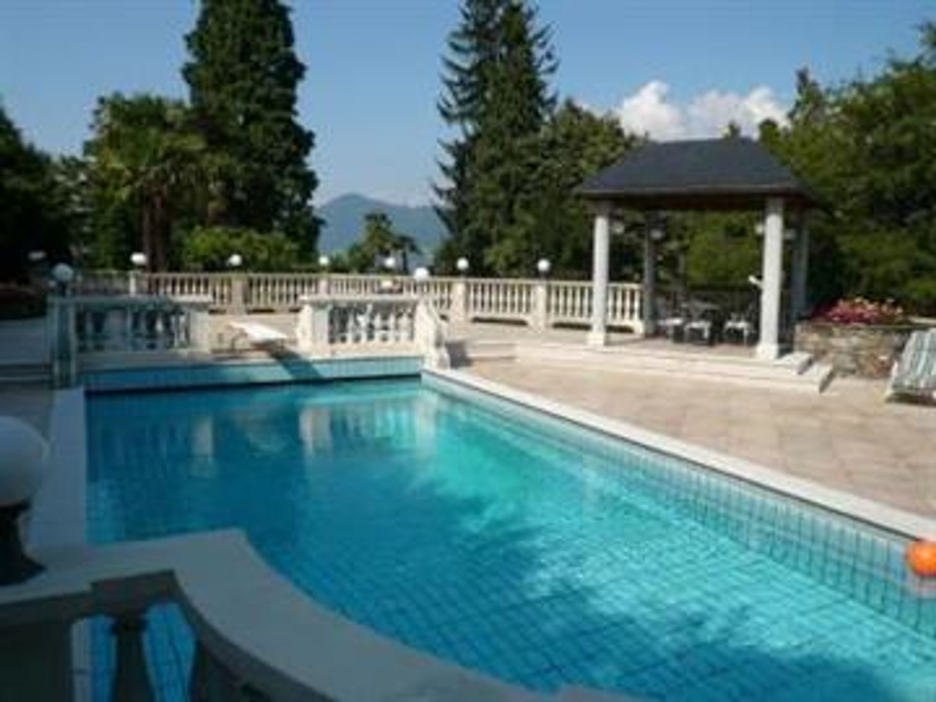 Haus im Luino, Lombardy 10857377