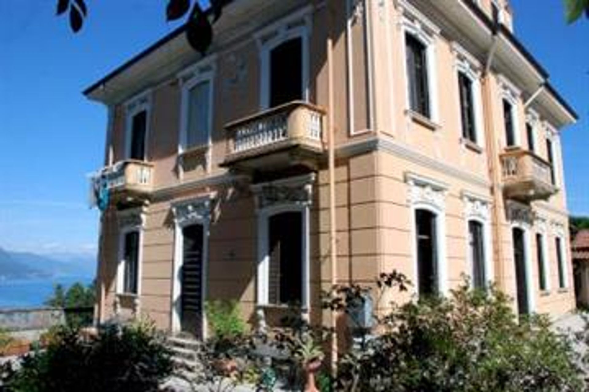 casa no Stresa, Piedmont 10857379