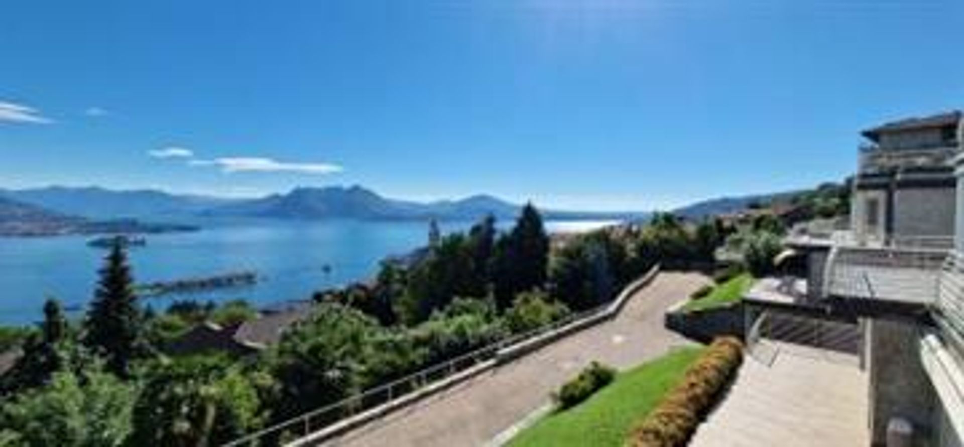 Condominium in Stresa, Piedmont 10857383