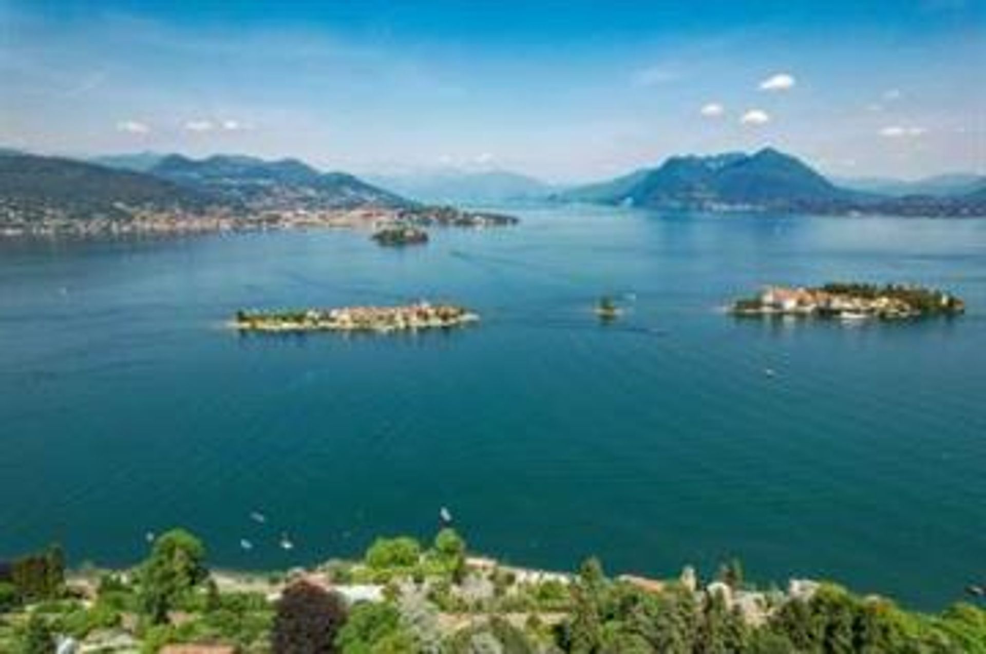 بيت في Baveno, Piedmont 10857401