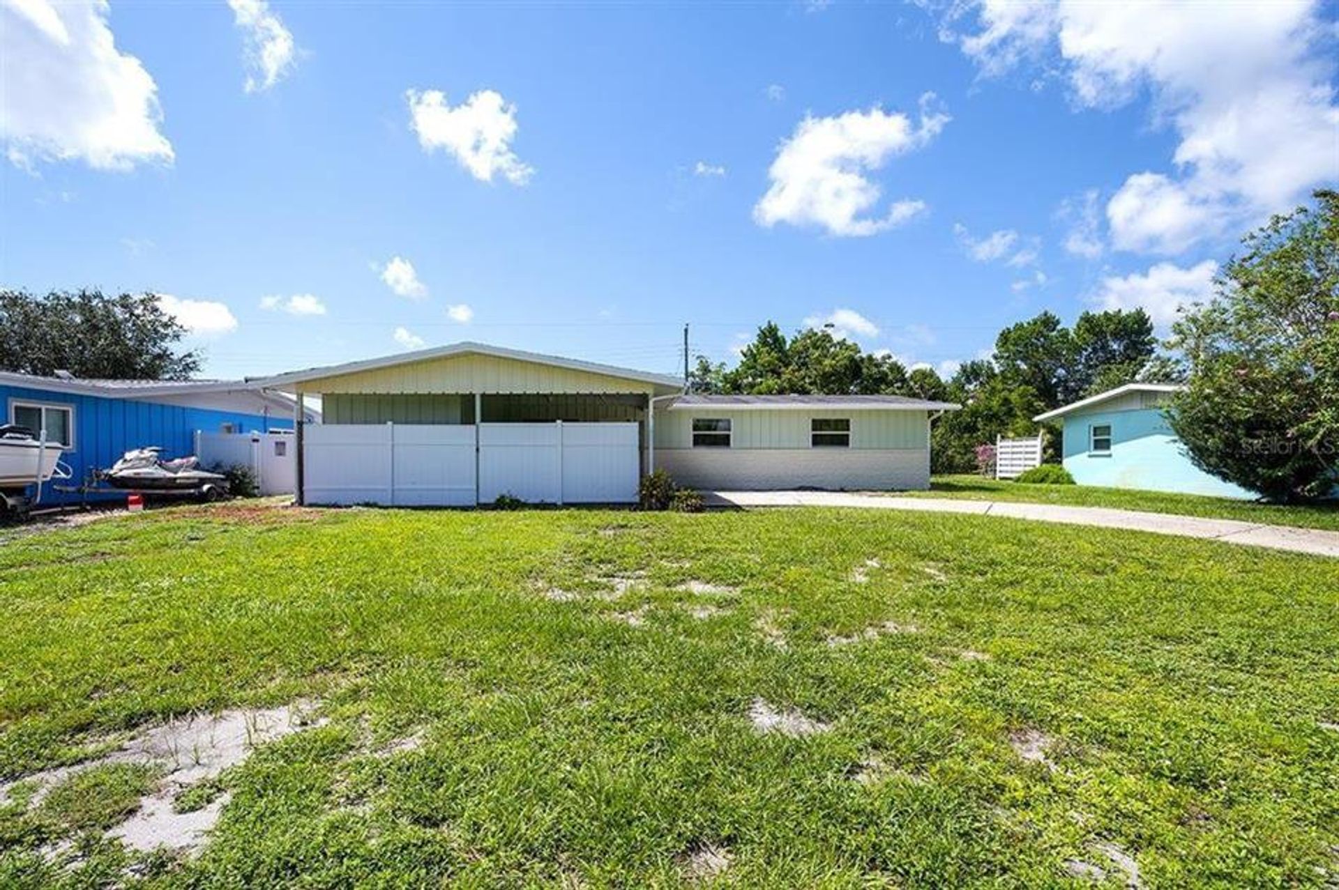 Rumah di Tempat Tidur Gantung Cedar, Florida 10857468