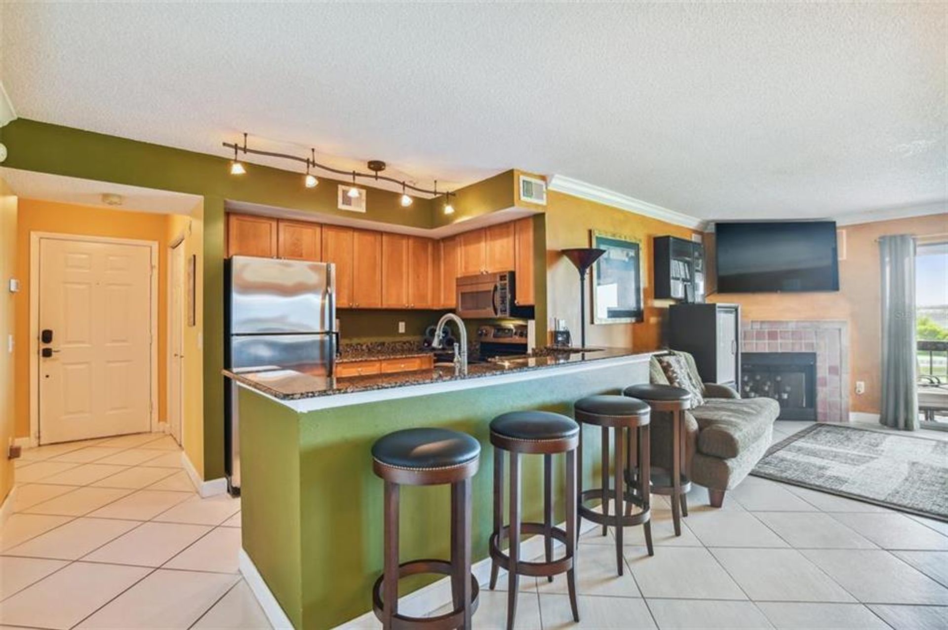 Condominium in Clearwater, Florida 10857480