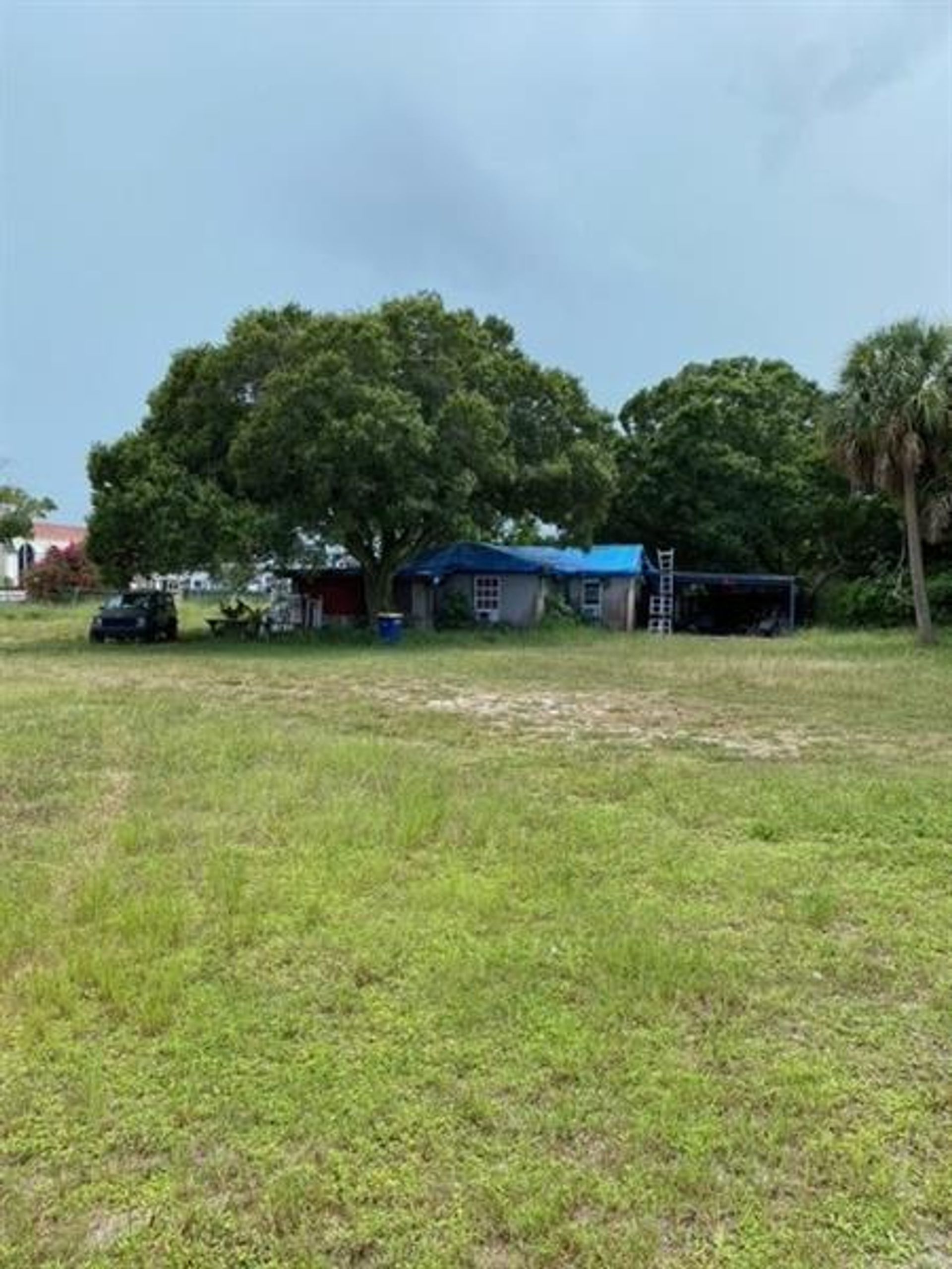 Wylądować w Fort Pierce, Florida 10857565