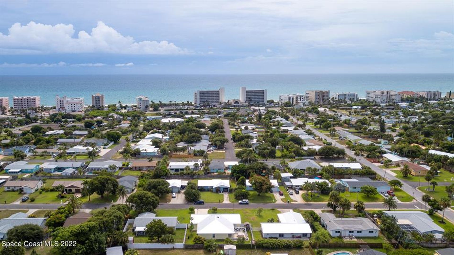 Talo sisään Indialantic, Florida 10857599