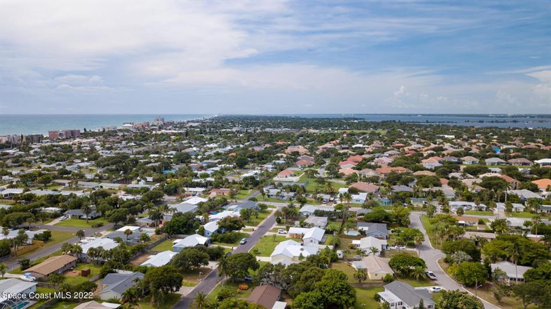 Talo sisään Indialantic, Florida 10857599