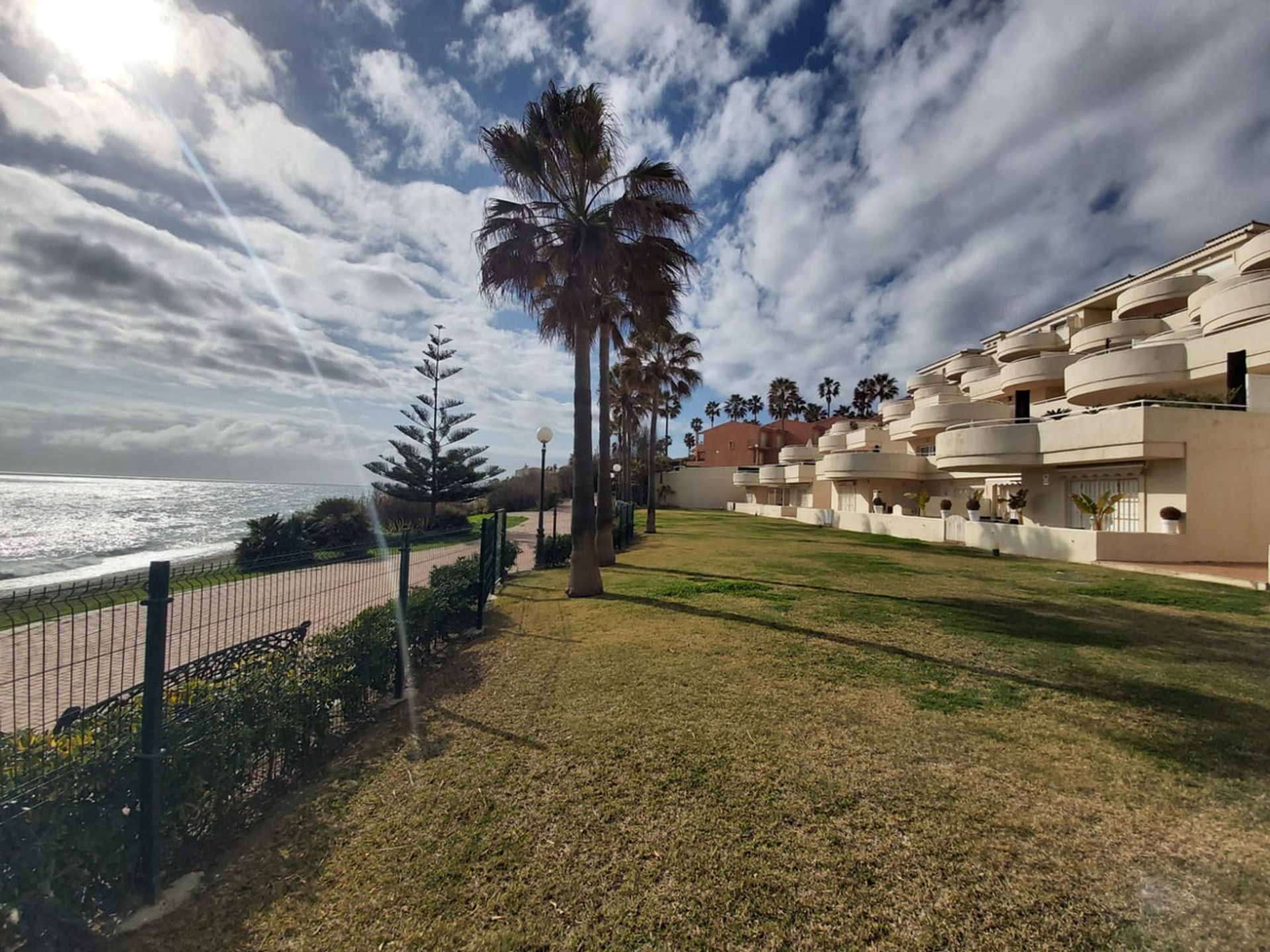 Borettslag i Estepona, Andalusia 10857679