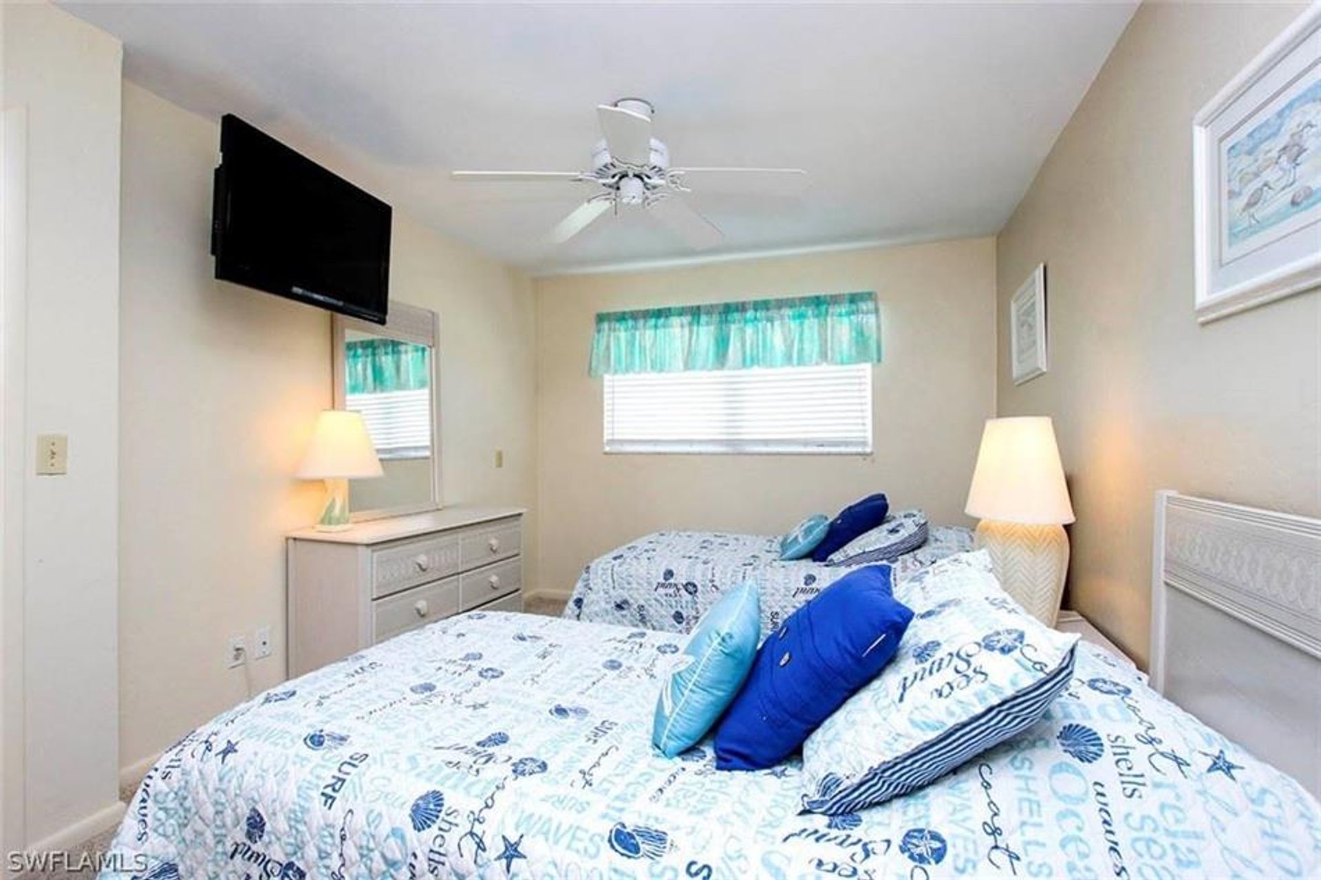 Condominium in Sanibel, Florida 10857860