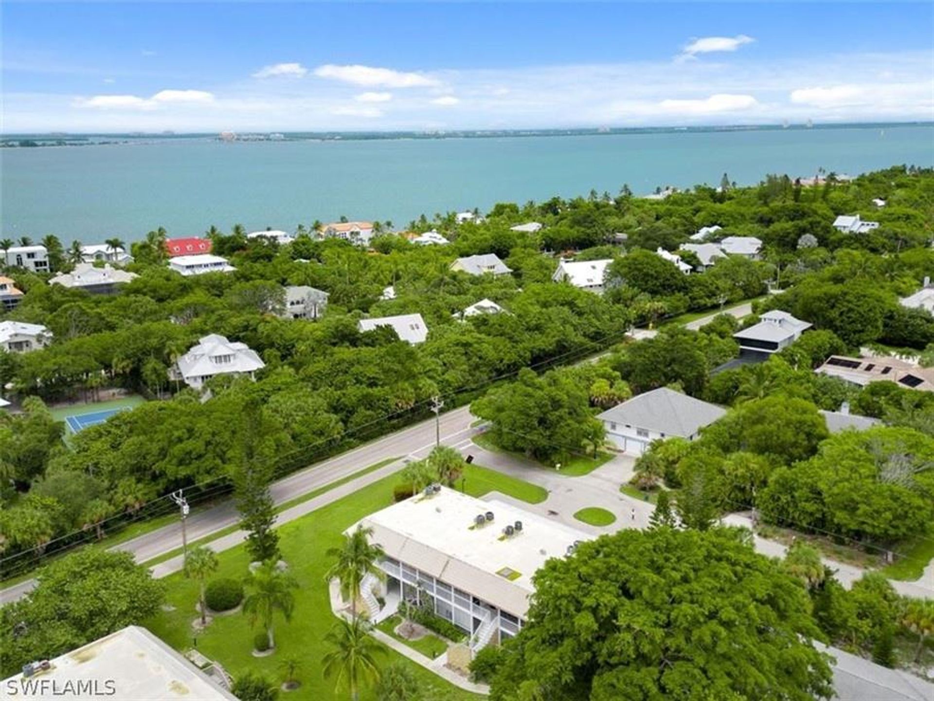 Condominium in Sanibel, Florida 10857864