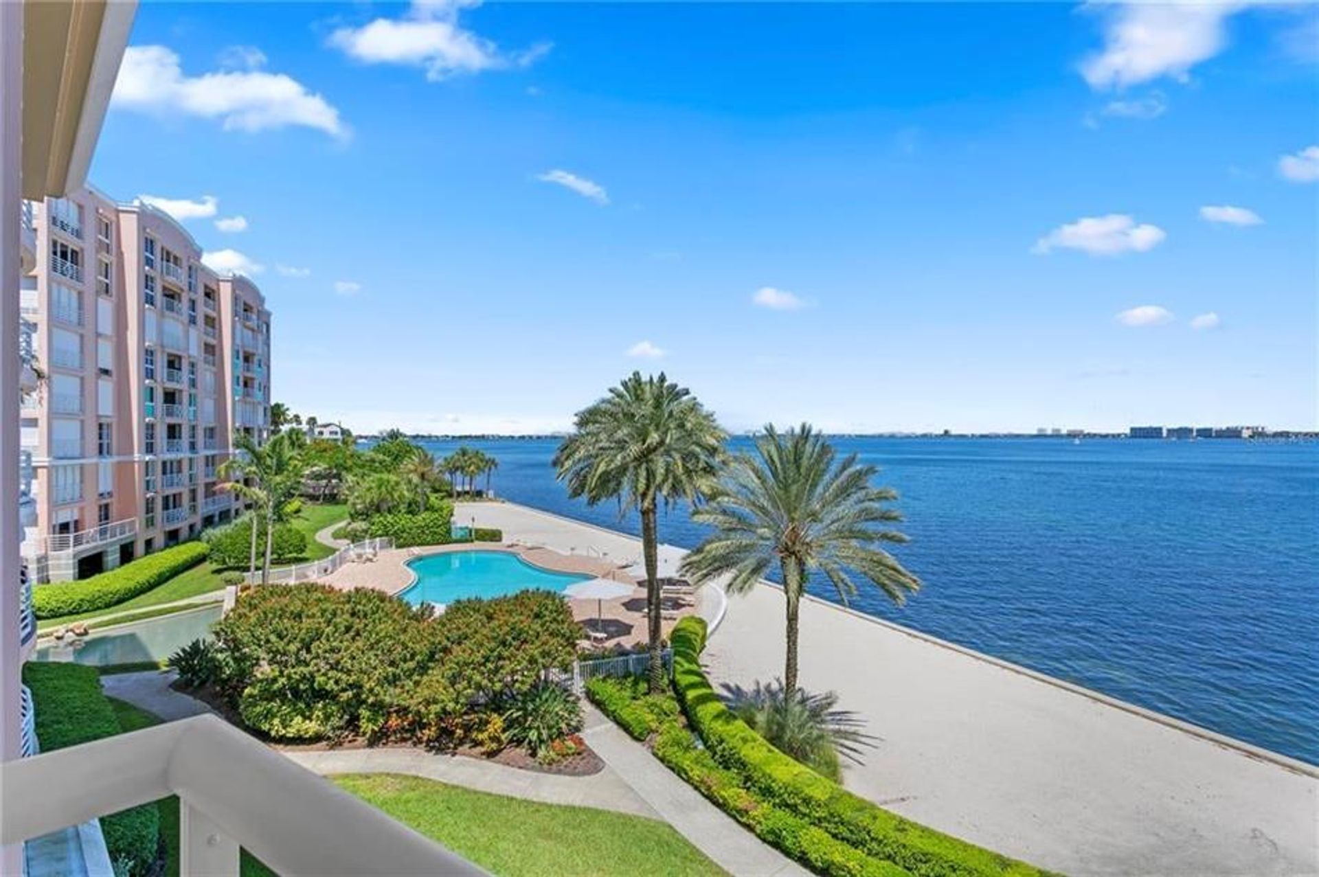 Condominium dans Gulfport, Florida 10857959