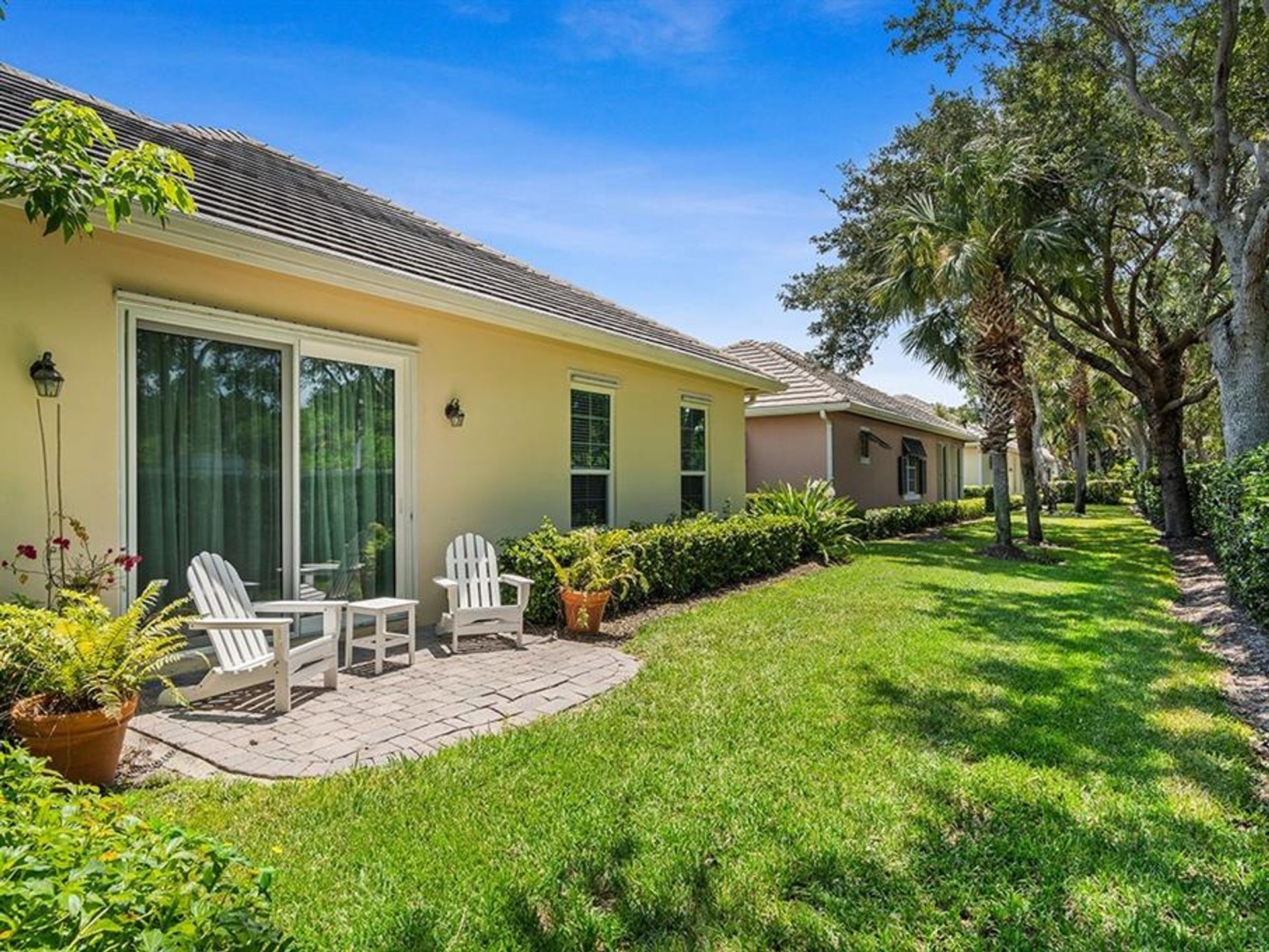 House in Vero Beach, Florida 10858082