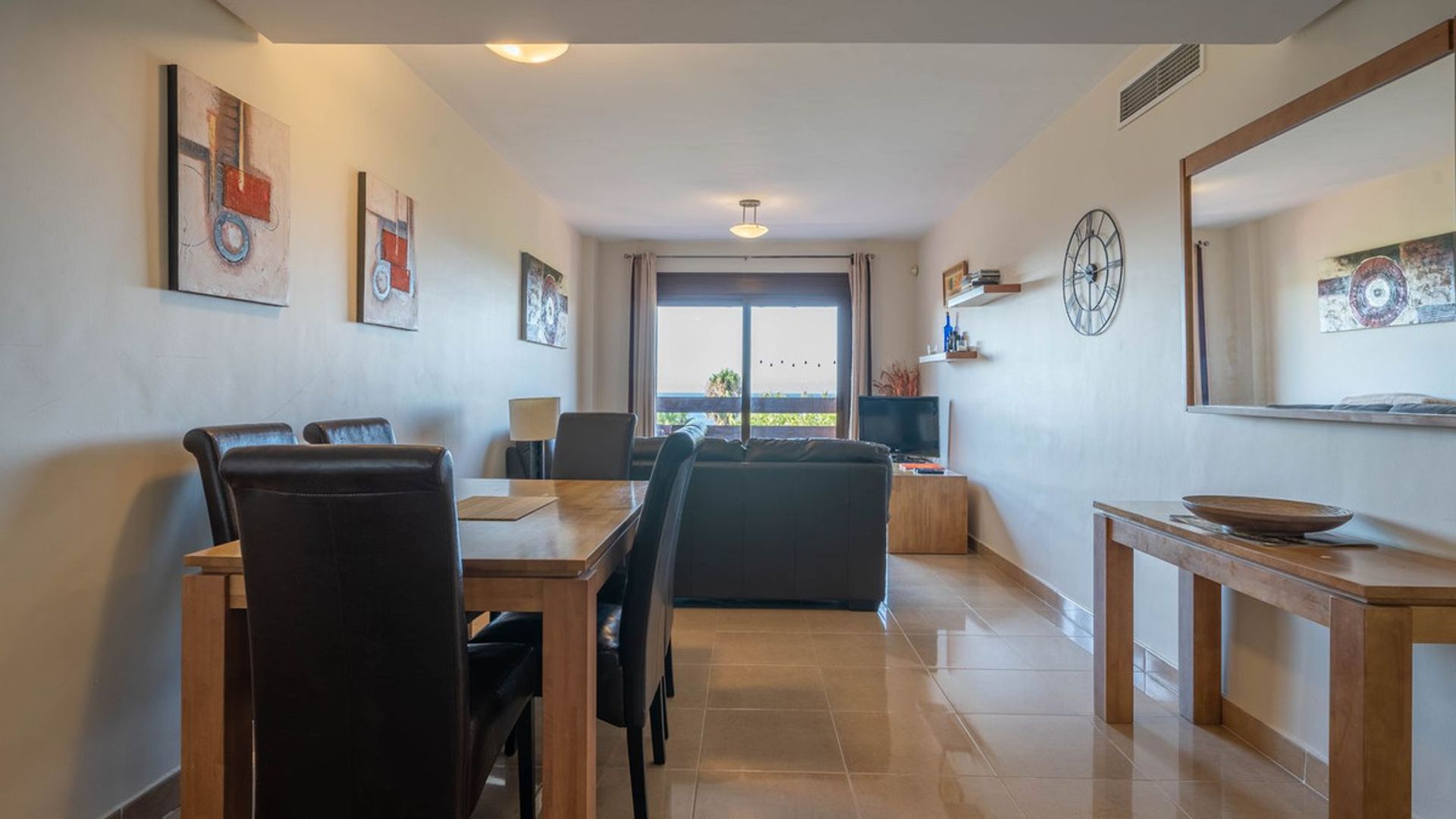 Condominium in Estepona, Andalusia 10858340