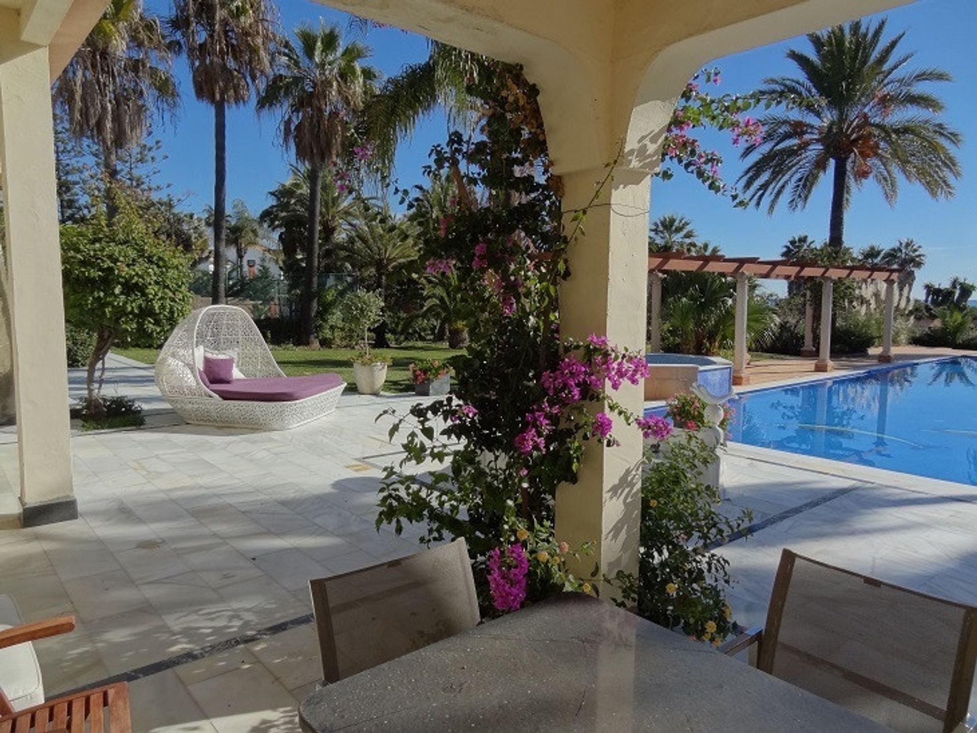 Huis in Estepona, Andalucía 10858435