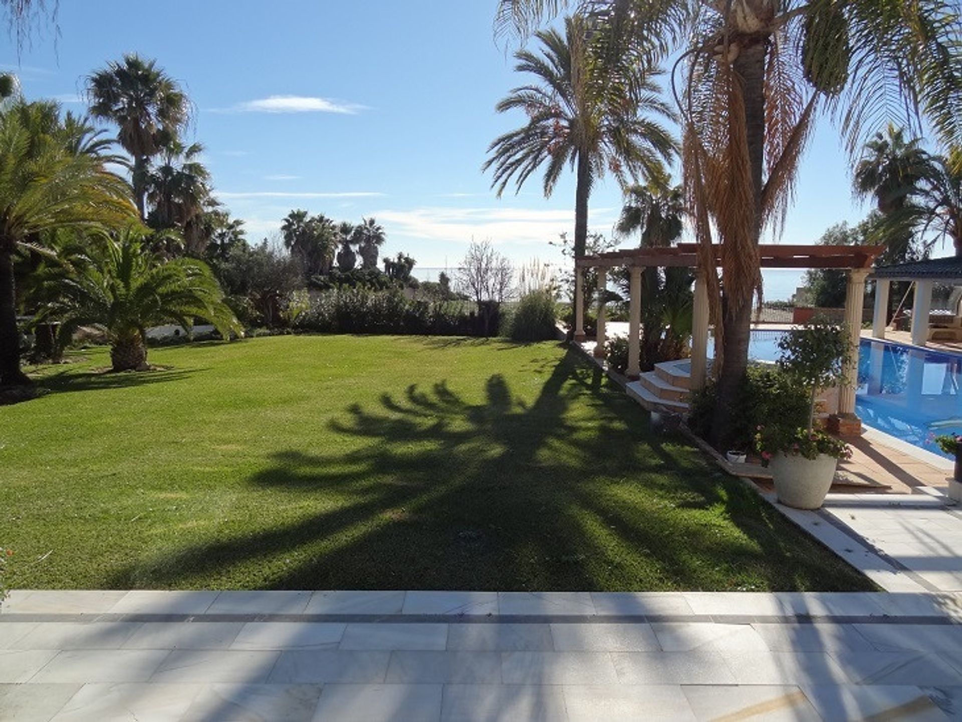 Huis in Estepona, Andalucía 10858435