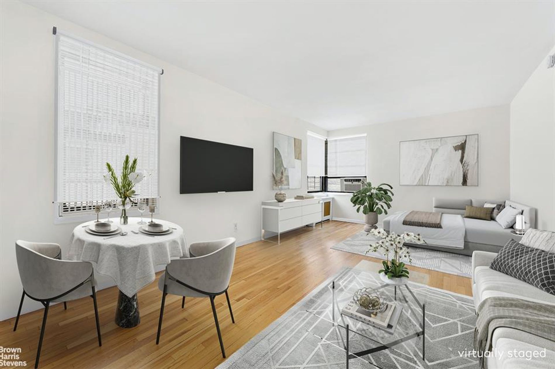 Condominium in Manhattan, New York 10858530