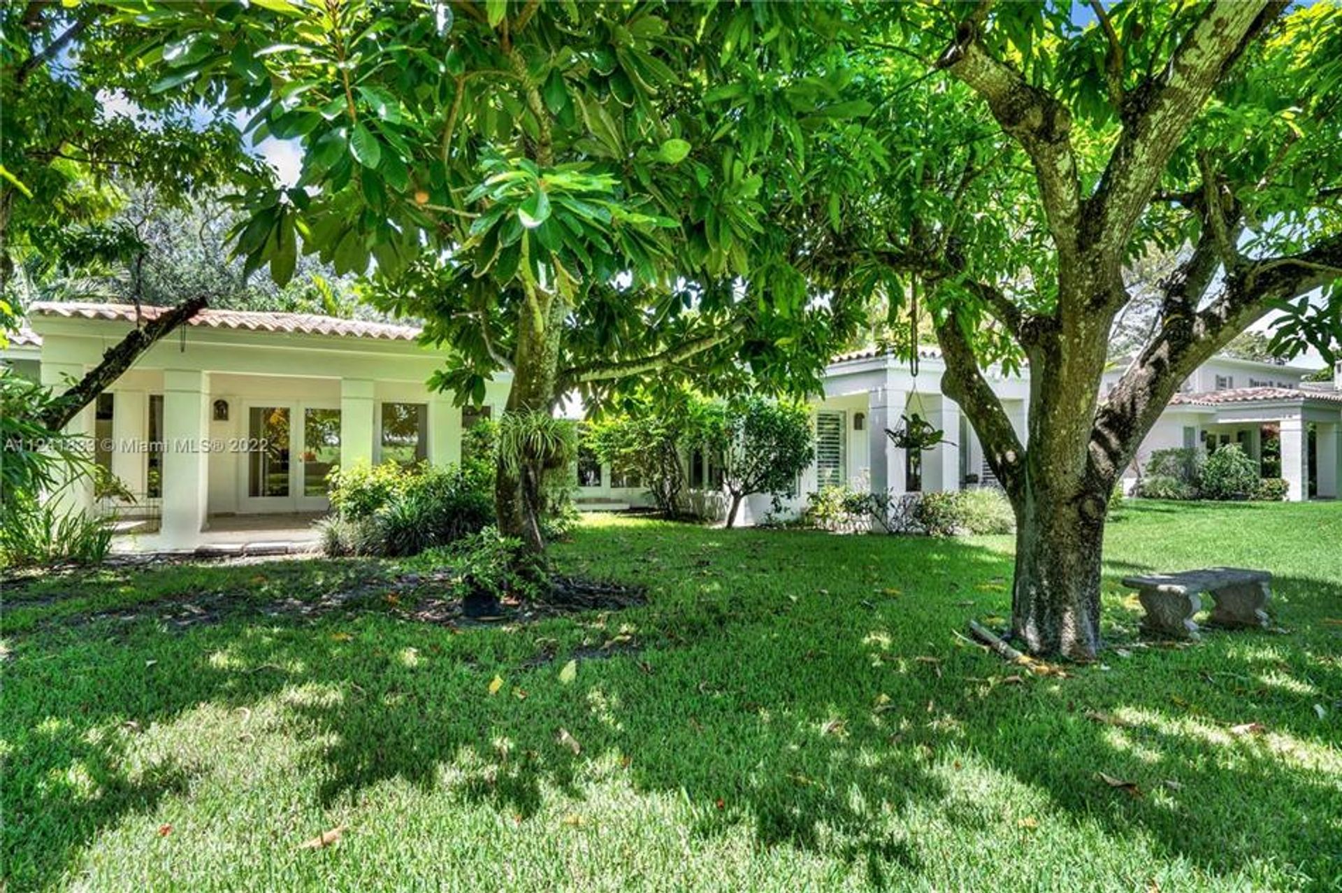 Квартира в Coral Gables, Florida 10859120